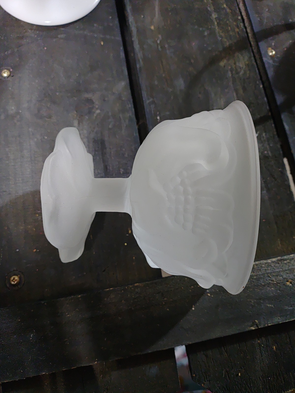 1979 Avon Flowerfrost Collection Sherbert Glass holder – Flowerfrost Strawberry
