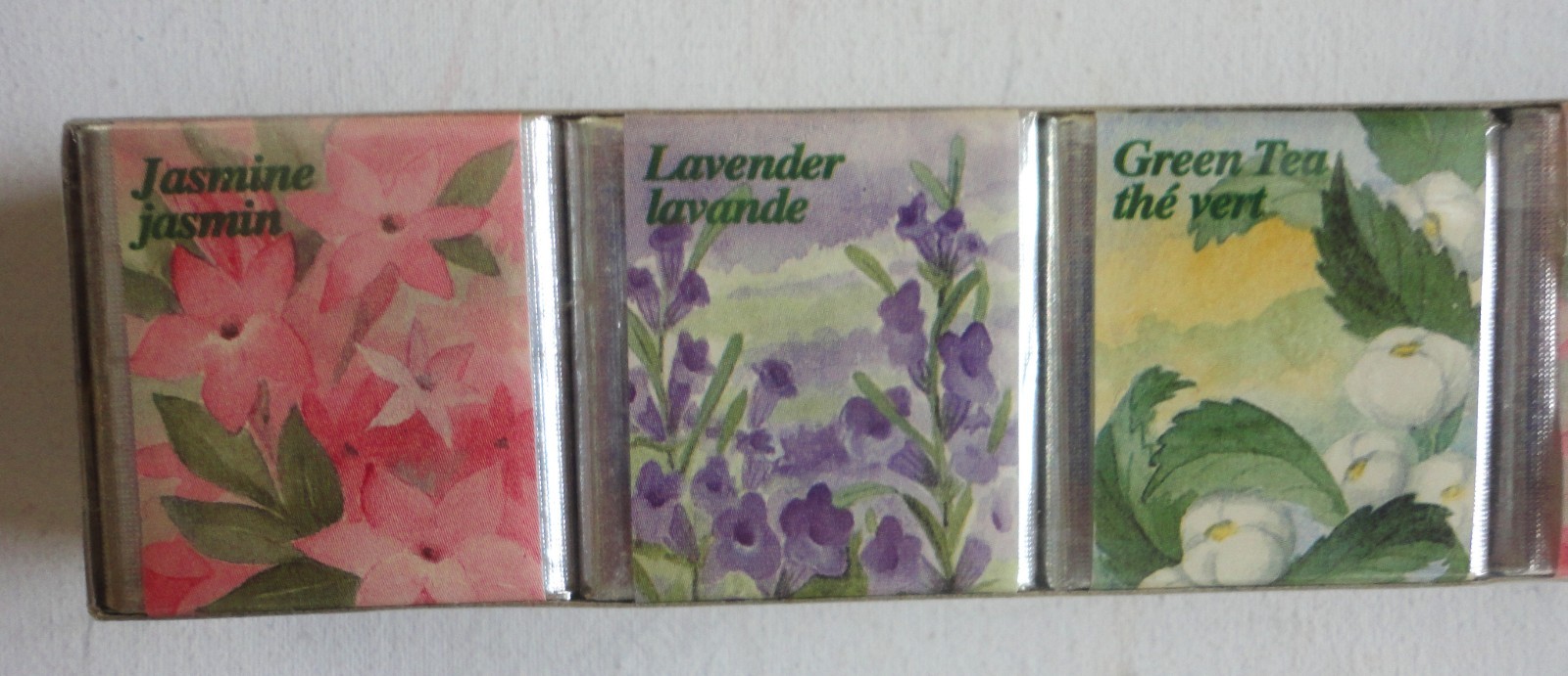 3 MIB 18 Aromatherapy English Bath Cubes Jasmine Lavender Green Tea 038949060205