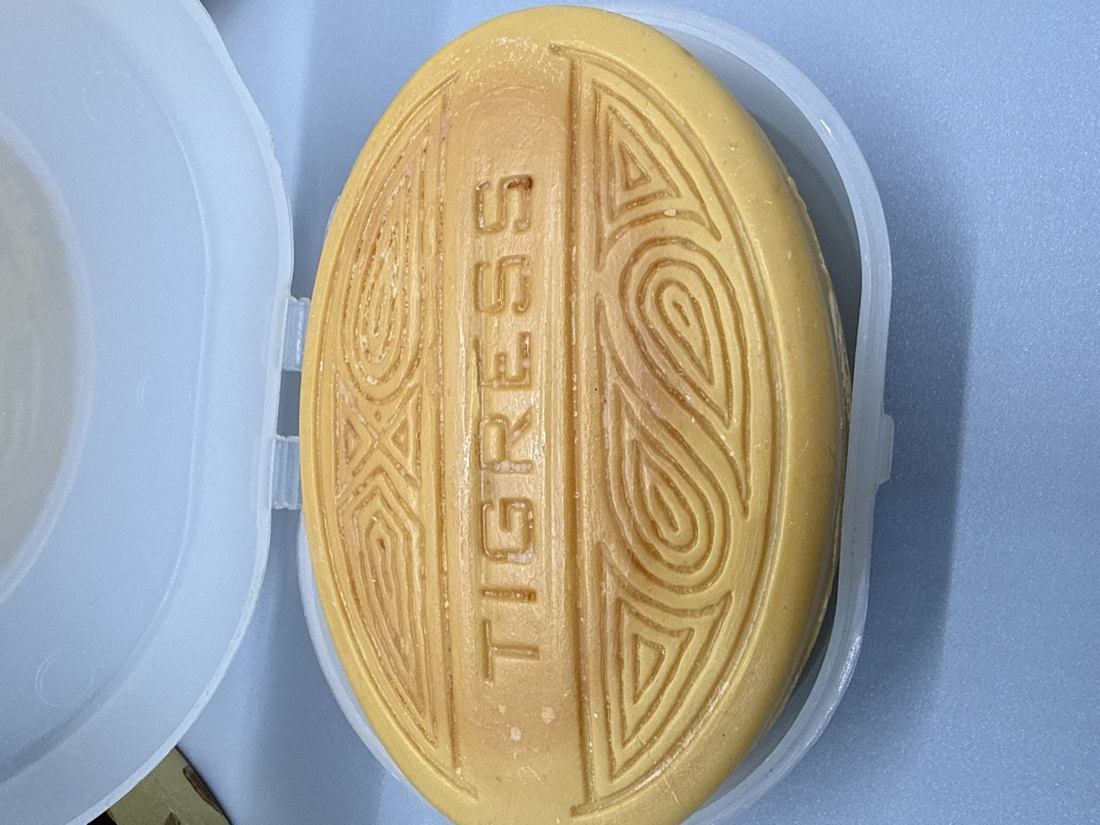 NOS Faberge Woodhue Bath Powder & Savon Woodhue Soap in Case Set 60’s MCM Vtg