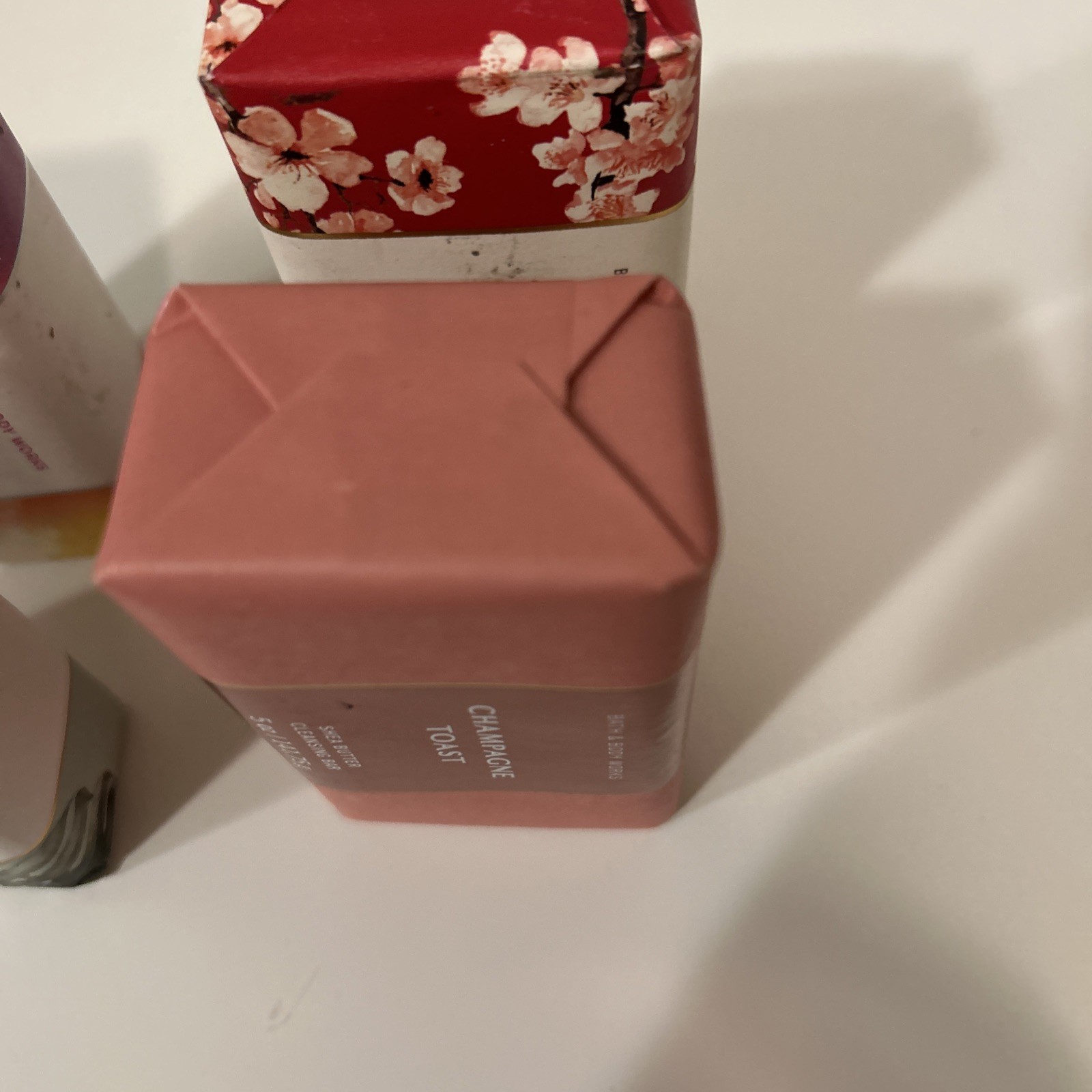 Bath and Body Works Lot Of 4 5 Oz Shea Butter Cleansing Bars 141.75g Each Sealed
