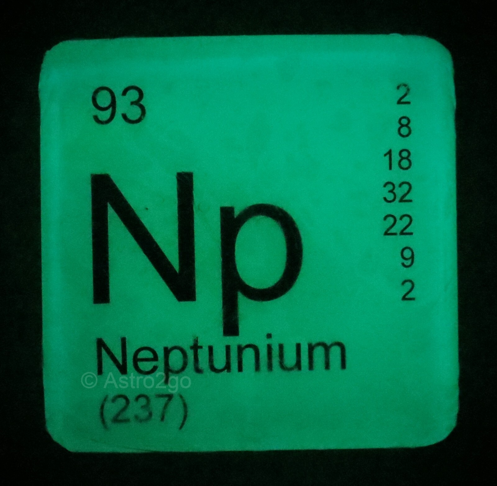 PERIODIC TABLE ELEMENT “NP” NEPTUNIUM NOVELTY GLOW HAND SOAP-4 oz JUST BUBBLY