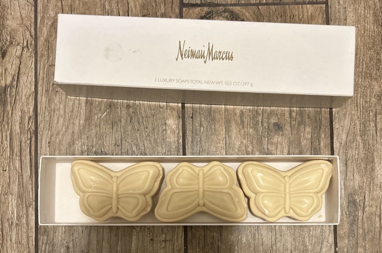Neiman Marcus 3 Luxury Butterfly Shaped Soaps Spring Rain 10.5 Oz/297 g