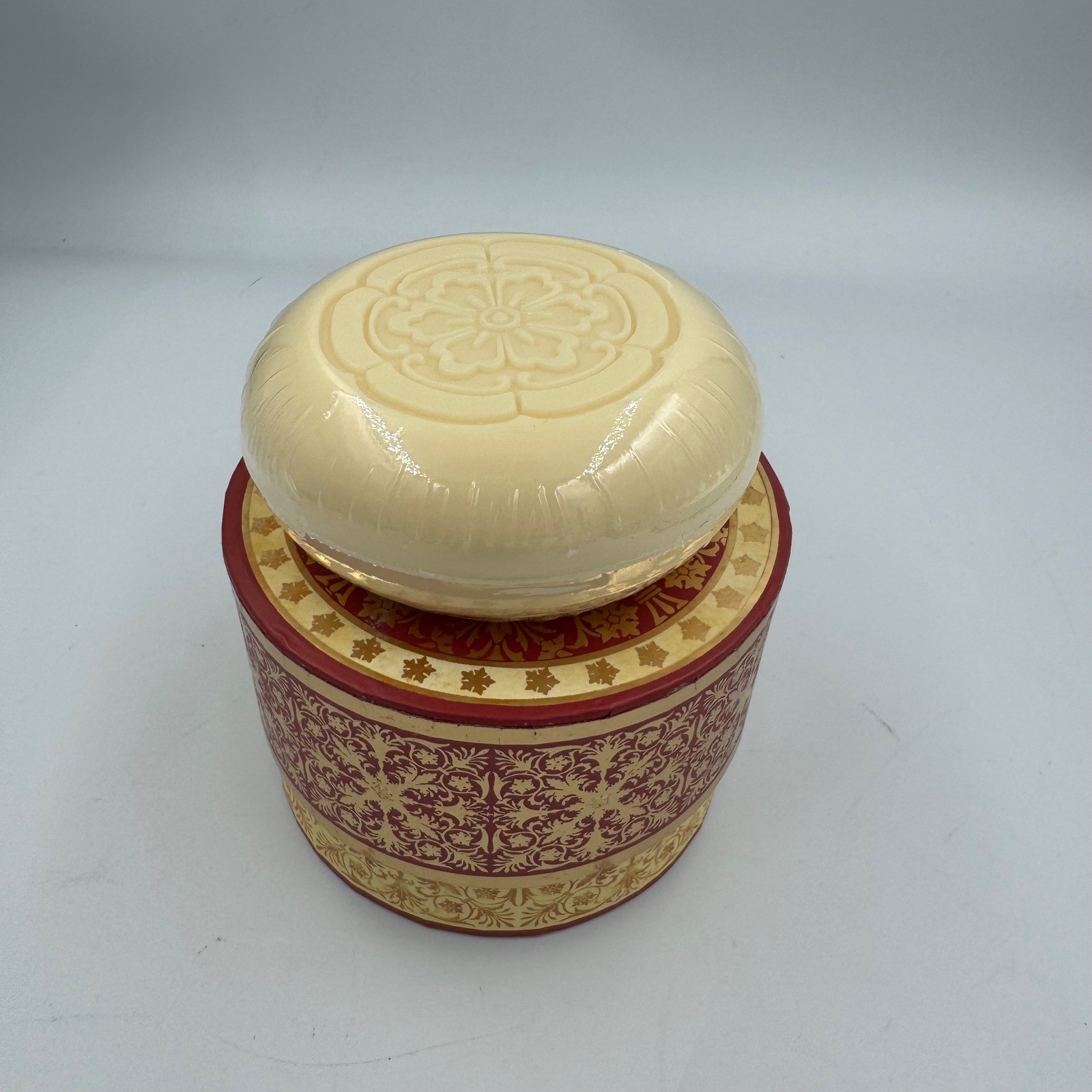 Punch Studio Verbena Soap Bar 5oz Bar Floral Embossed Keepsake Box NEW