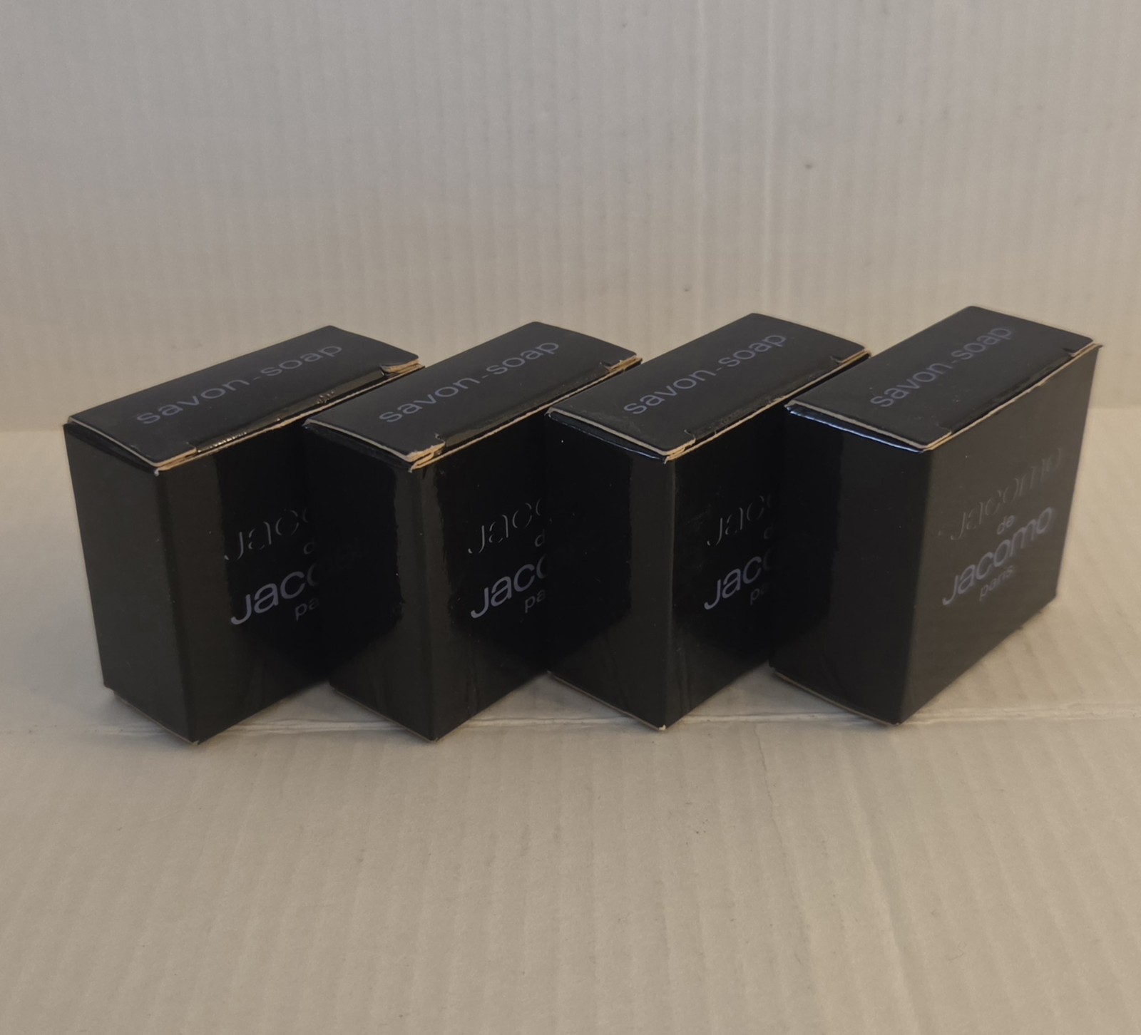 Lot of 4 Jacomo de Jacomo Paris 1.05 oz x4 Mini Soap New in Box Old Stock