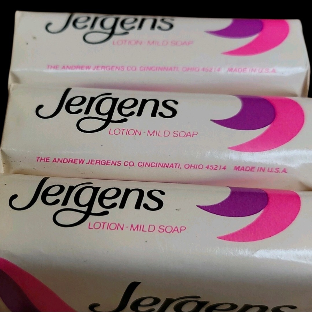 Jergens Mild Soap NOS 3 oz Bars Vintage 1970s Lot of 12 Total 4 Three Bar Packs