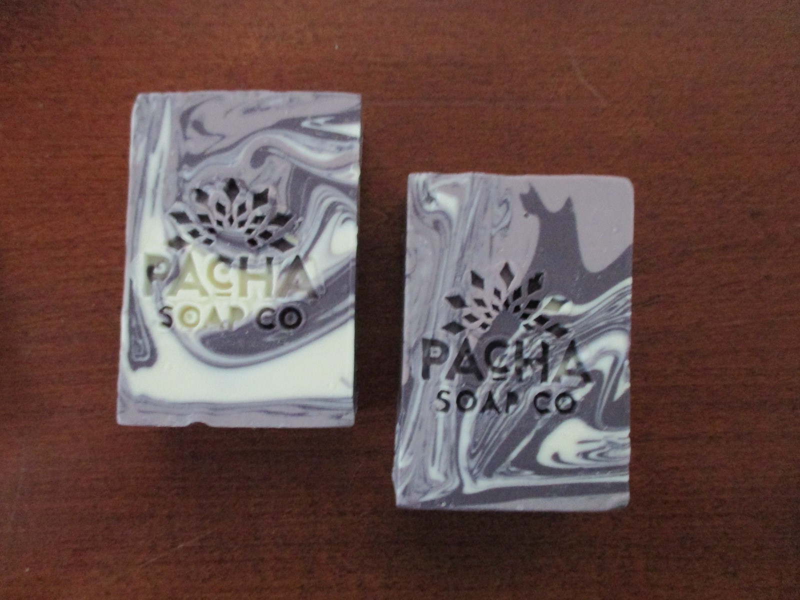 NEW Lot of 2 Pacha Soap Company French Lavender Bar Soap 4 Organic
