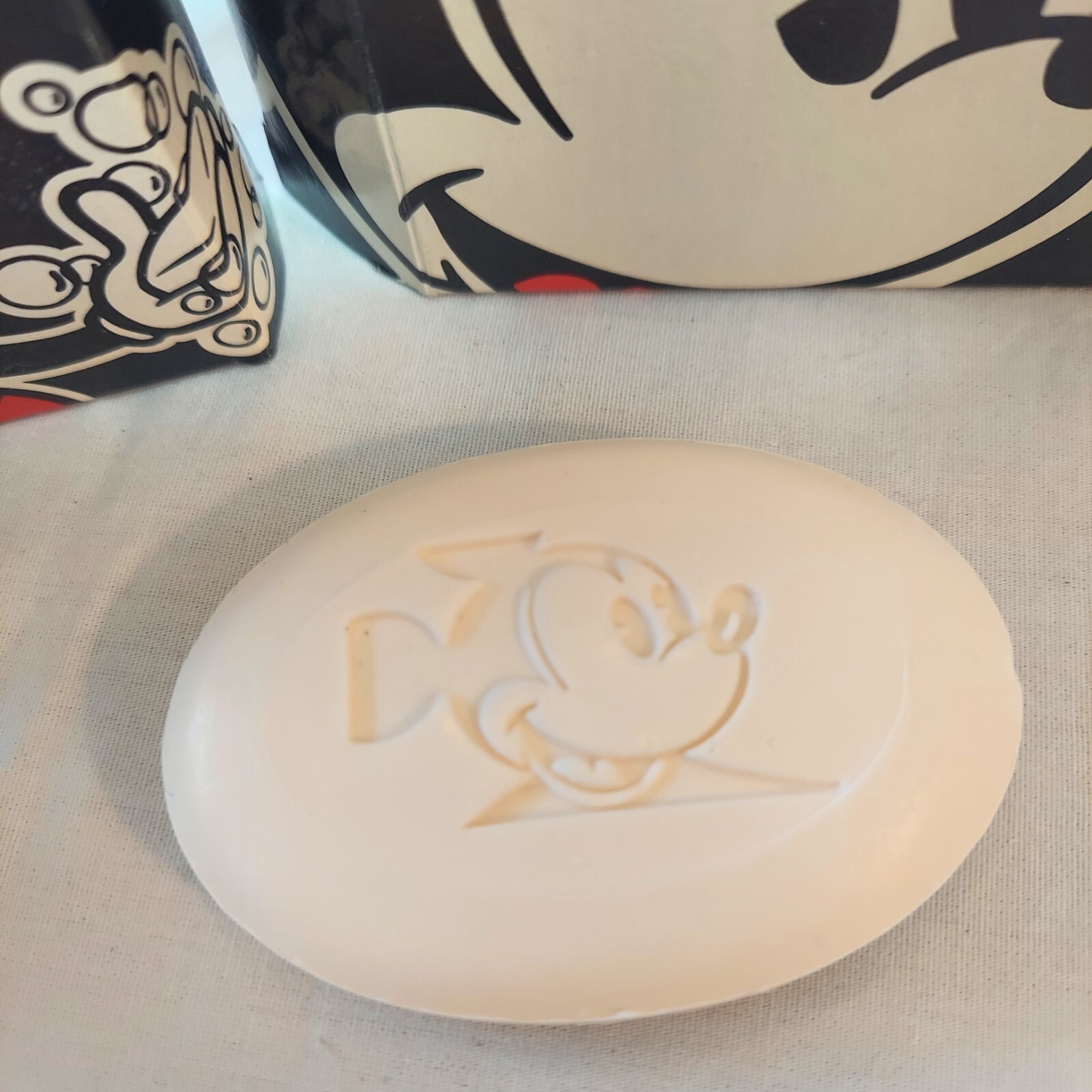 Walt Disney Resort Mickey Mouse Bath 3oz., Facial 1.25oz. Bar Soap 1955 4 Each
