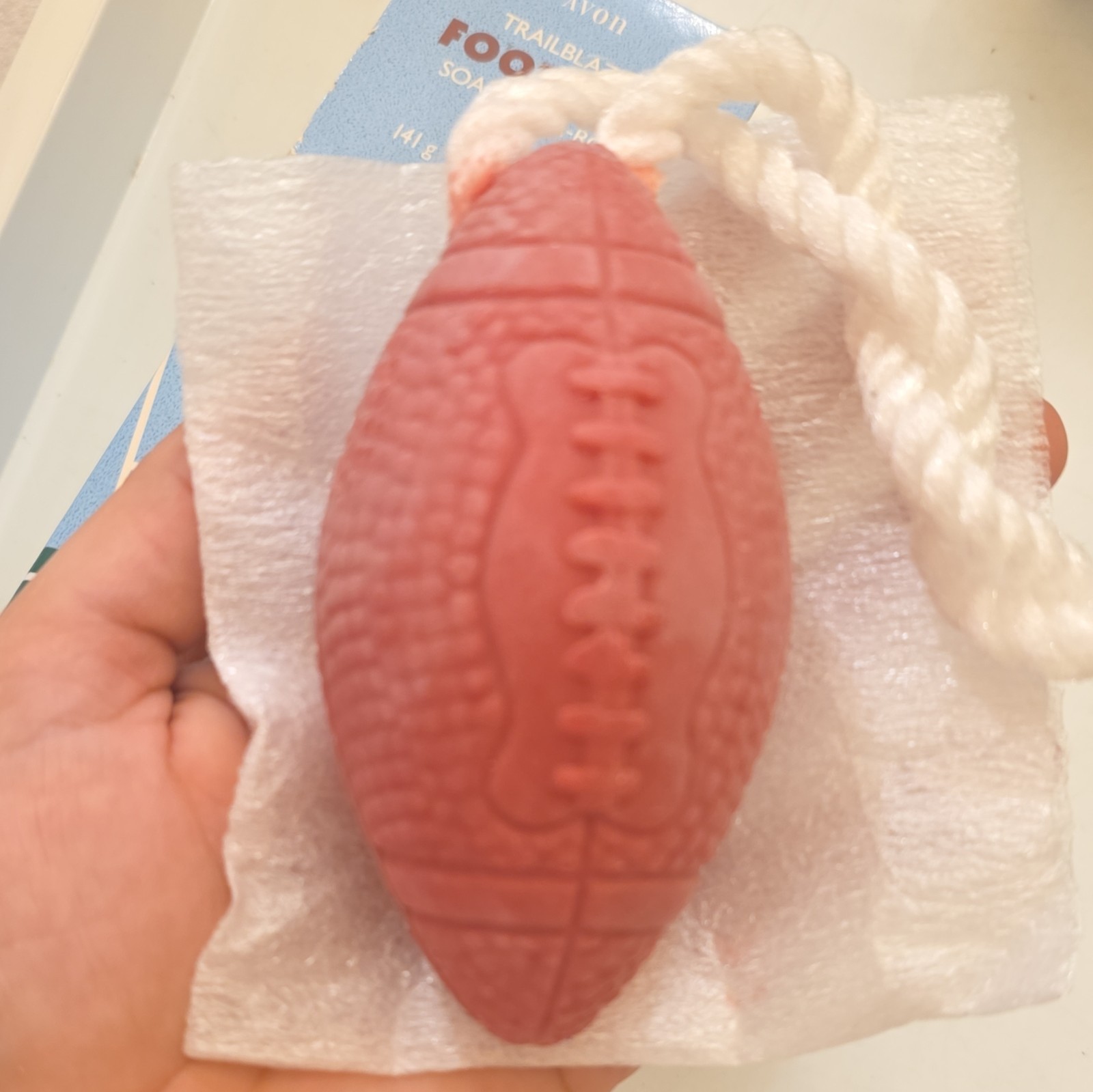 Avon Trailblazer Soap-on-a-Rope for Men 5 oz Football Body Bar Red