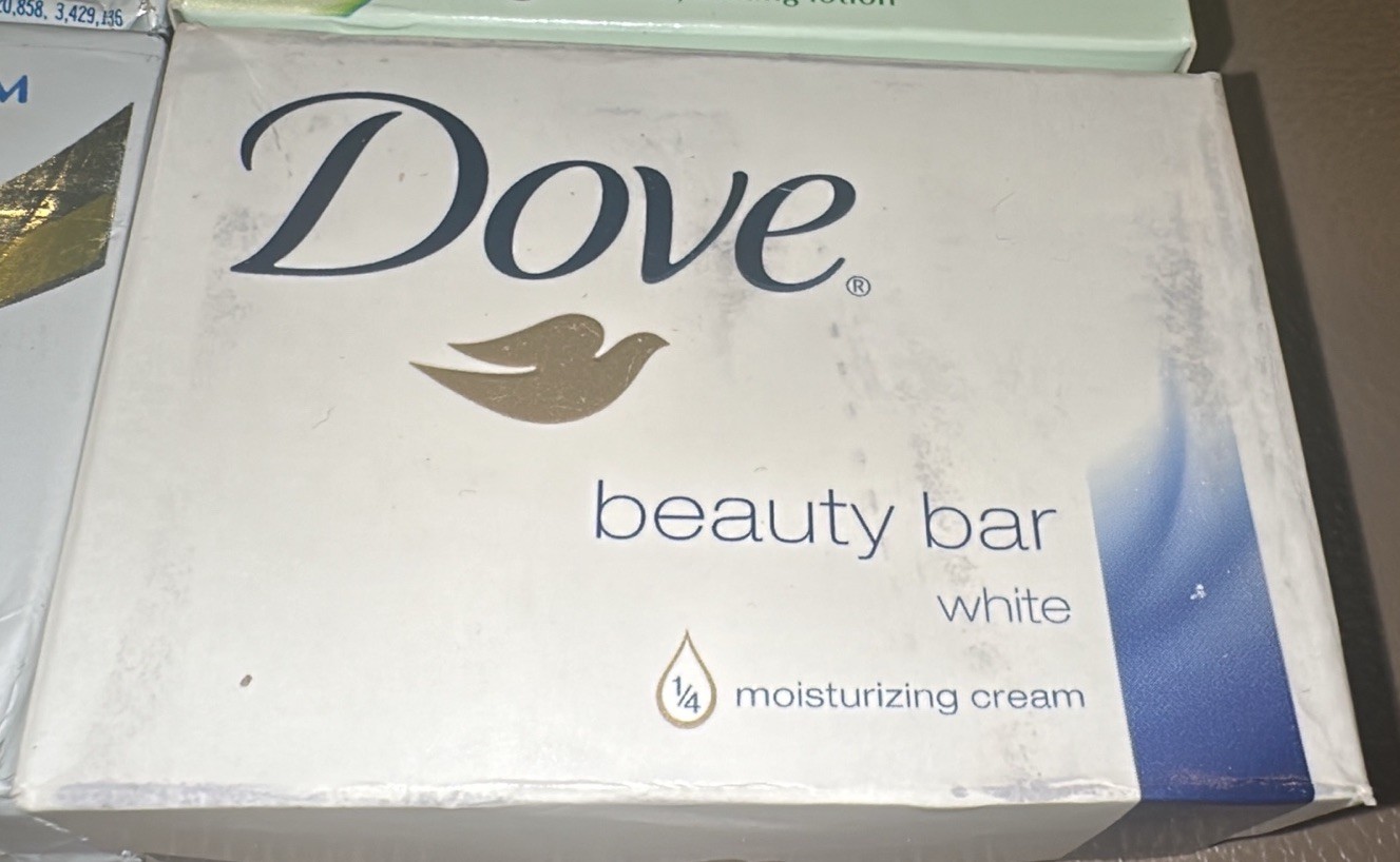 Vtg Mixed Dove Bars, 2-White, 1-Cucumber & Green Tea, And 1-White Beauty Bar-NOS