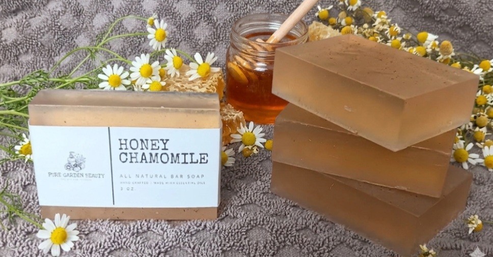 Pure Garden Beauty Honey Chamomile Bar Soap All Natural Sensitive Skin 3 oz