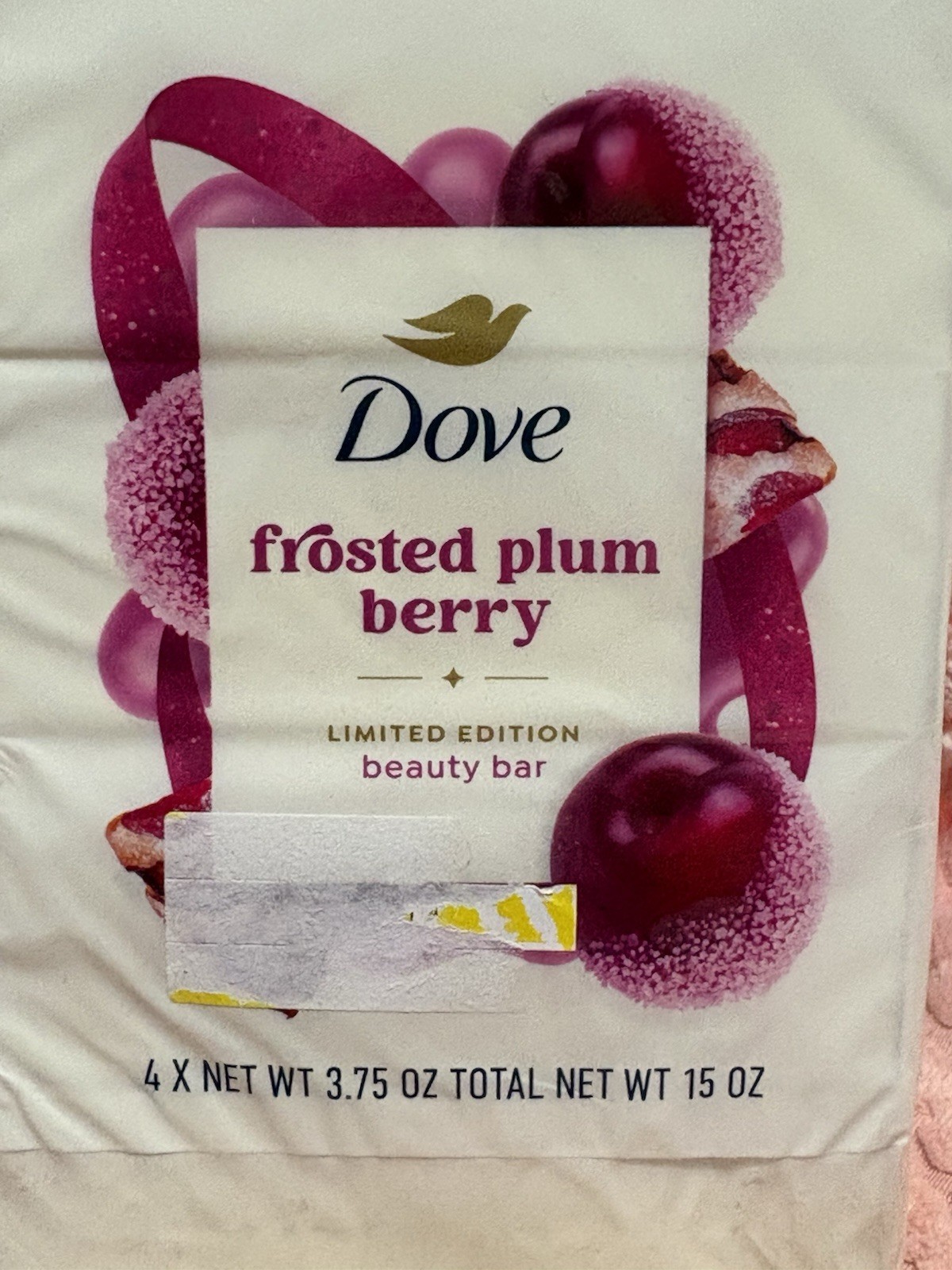DOVE Limited Edition Frosted Plum Berry 4 Pk Bar Soap & 2 Body Scrubs