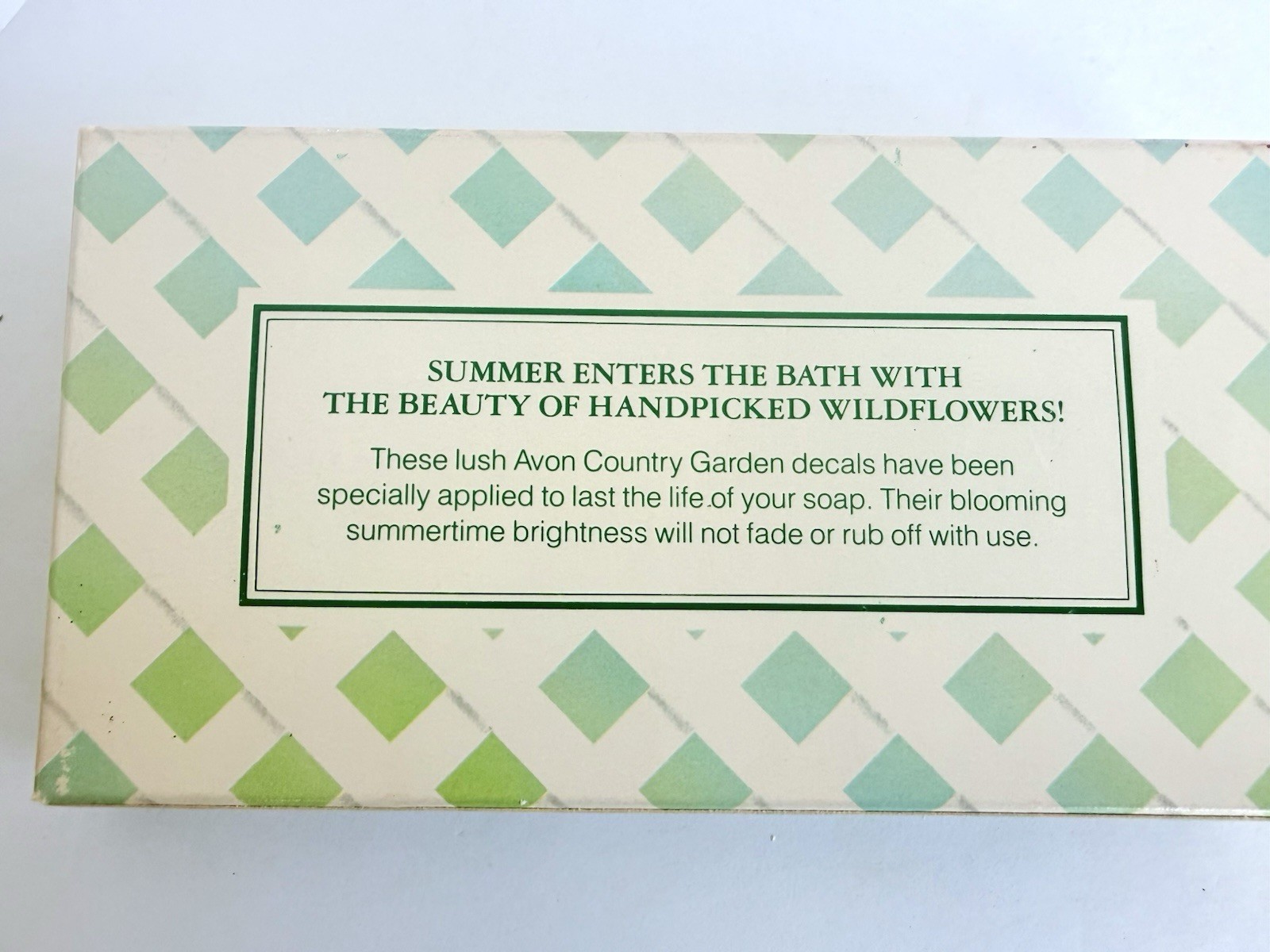Vintage Avon Soaps Lot – Nesting Heart love Soaps & 2 Garden Floral Soaps – NEW