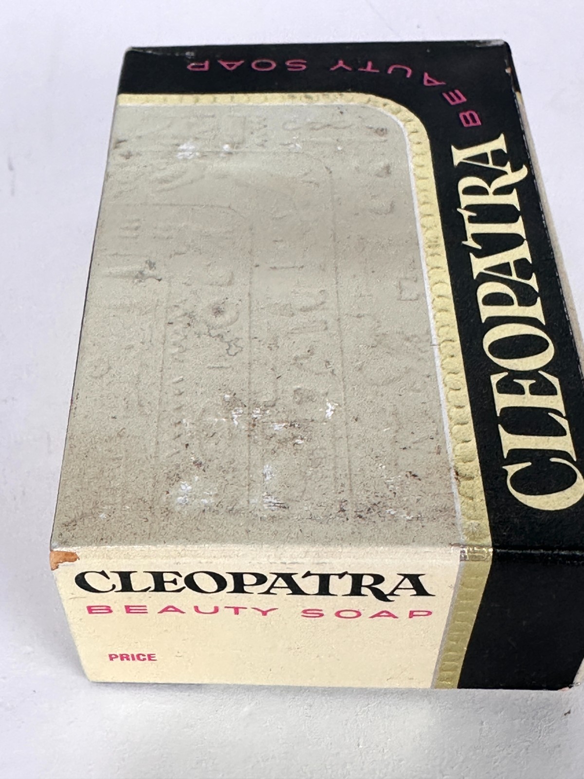 Colgate Palmolive Cleopatra Beauty Soap Bar 25 Cents with 5 Fragrant Oils