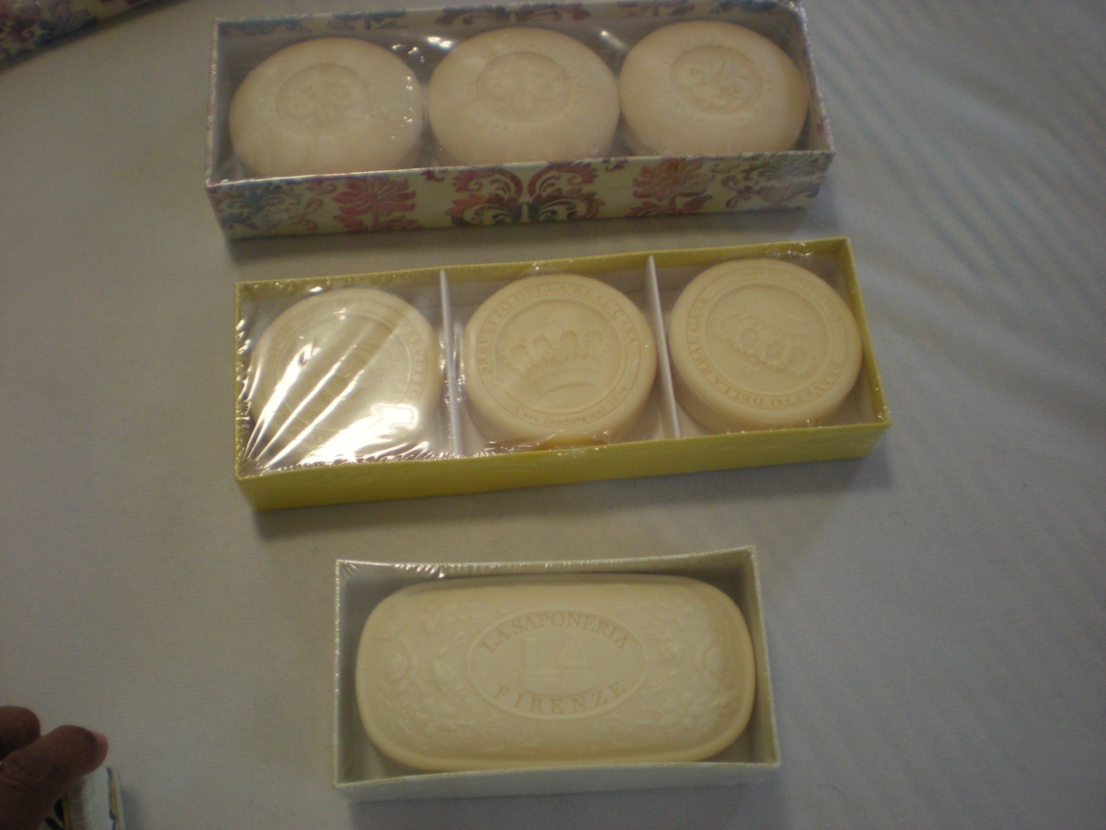 Three Made in Italy Luxury Hand Made Soaps – LEMON & L’ARTE DELLA QUALITA