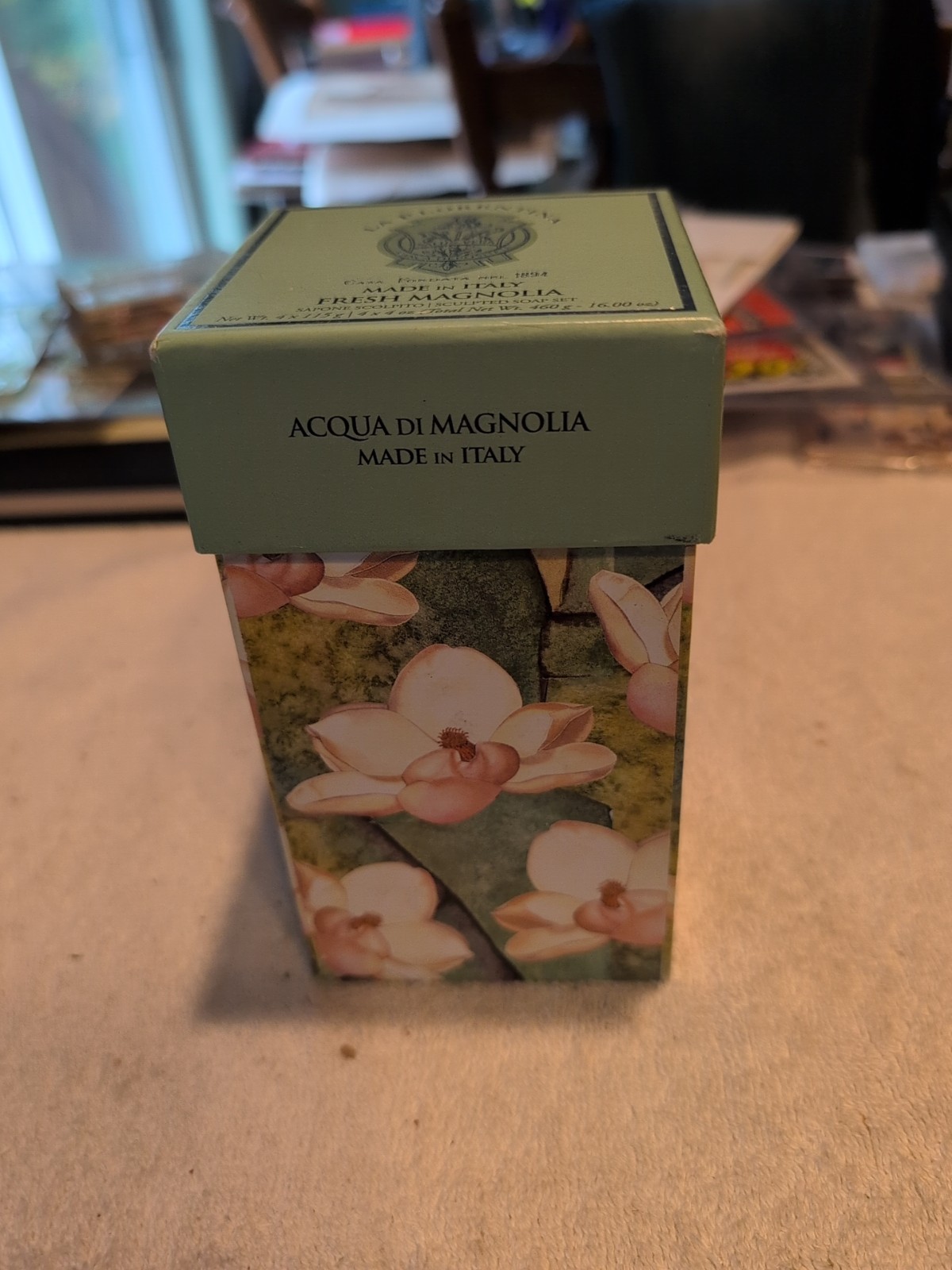 Boxed Set of 4 La Florentina Fresh Magnolia Sculpted Soap Bars 4 x 4 oz