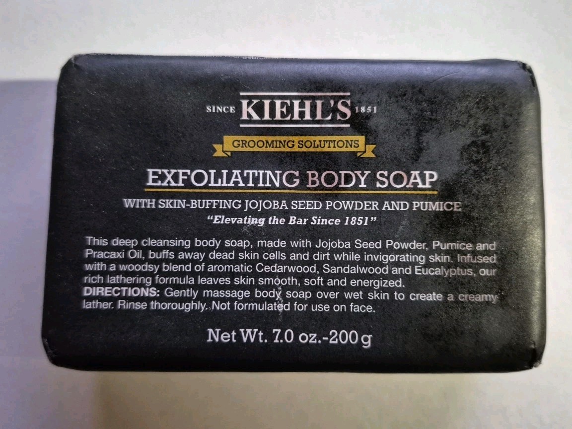 Kiehl’s Grooming Solutions Exfoliating Body Soap – 7oz / 200g – New Sealed