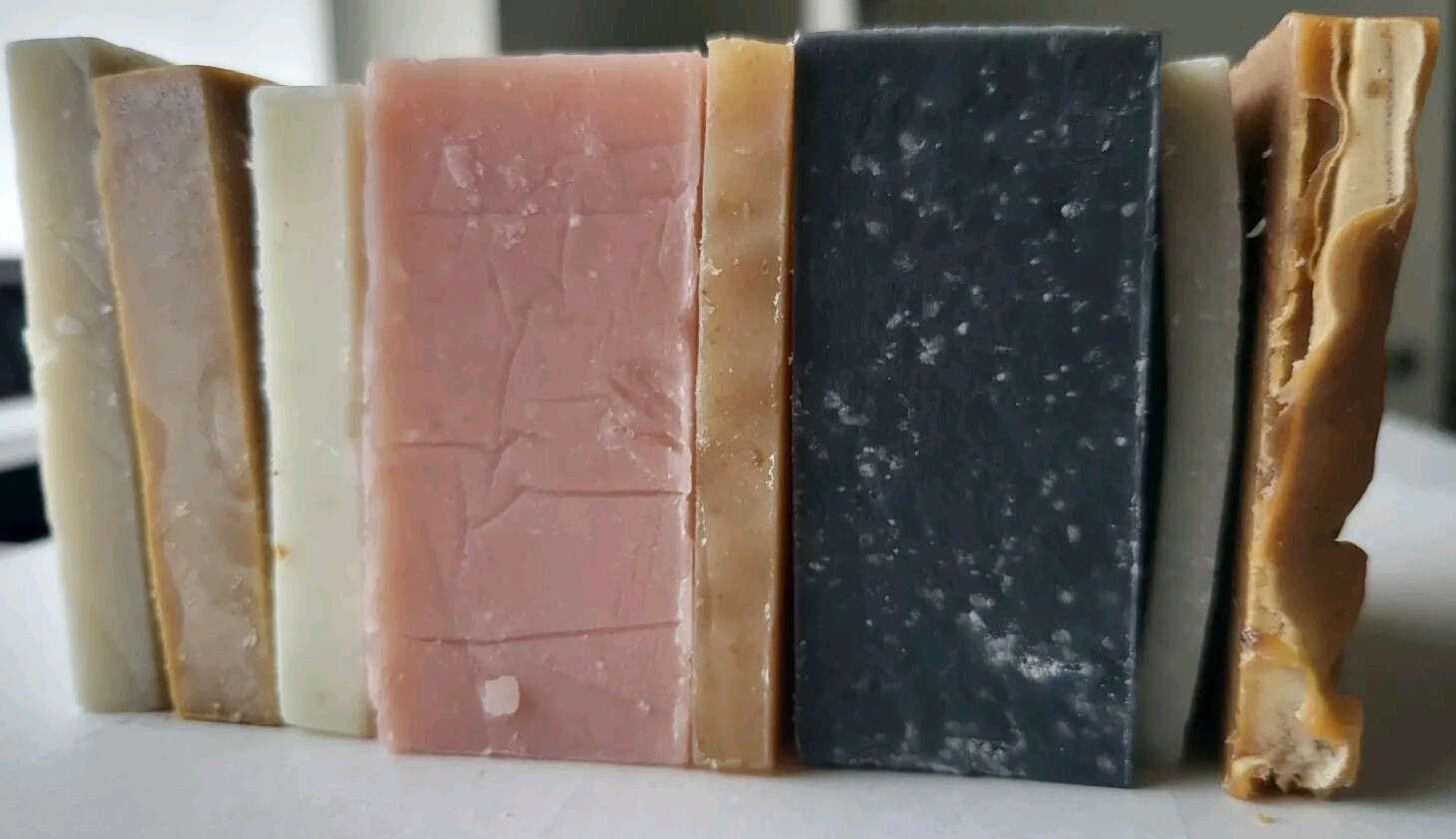 1 LB LOT BULK Handmade Handcrafted Assorted Artisan Natural Soap + FREE Gift
