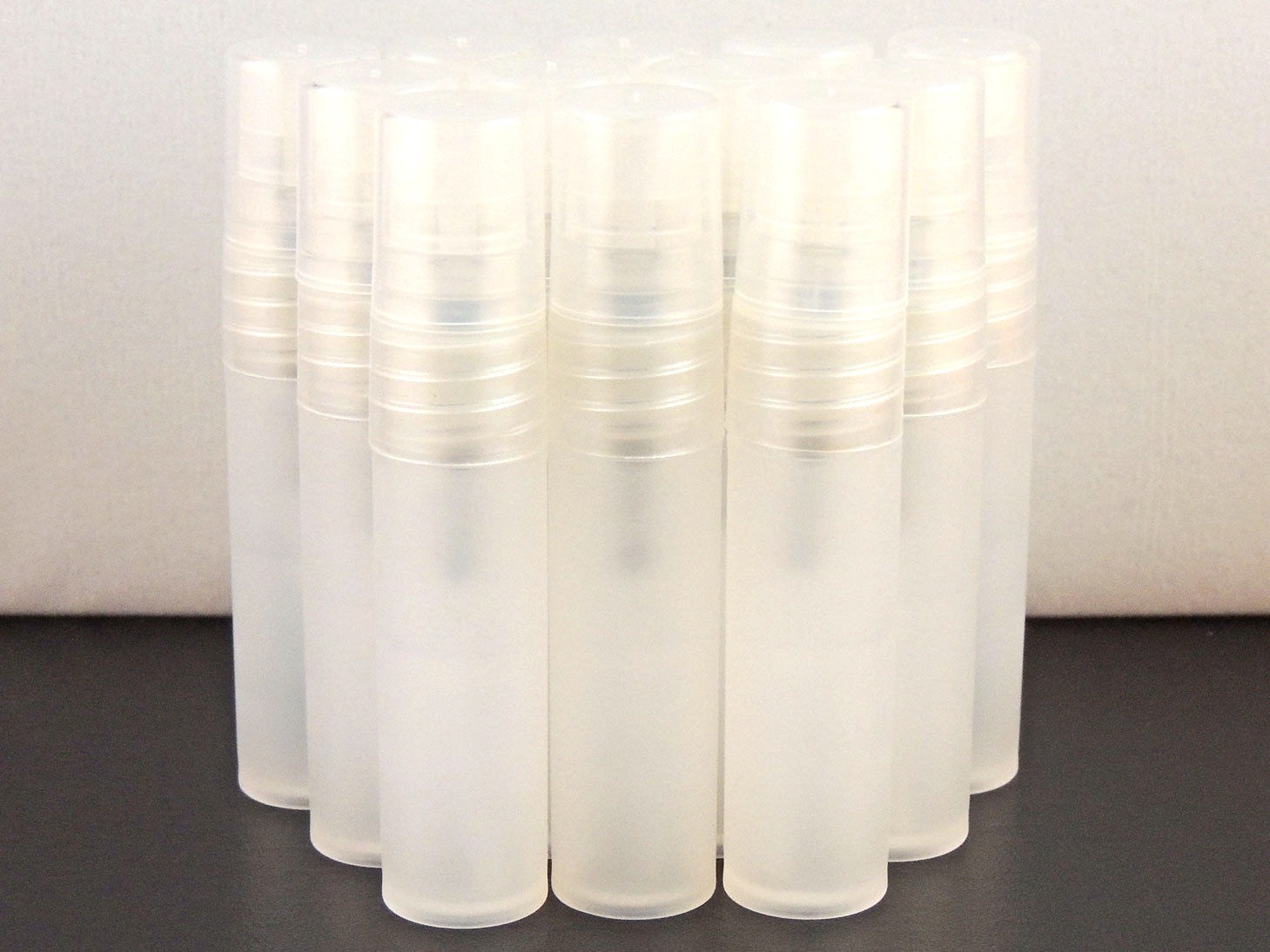 12 CLEAR PLASTIC ATOMIZER SPRAY BOTTLES 5ml .17fl oz REFILLABLE TRAVEL SAMPLES
