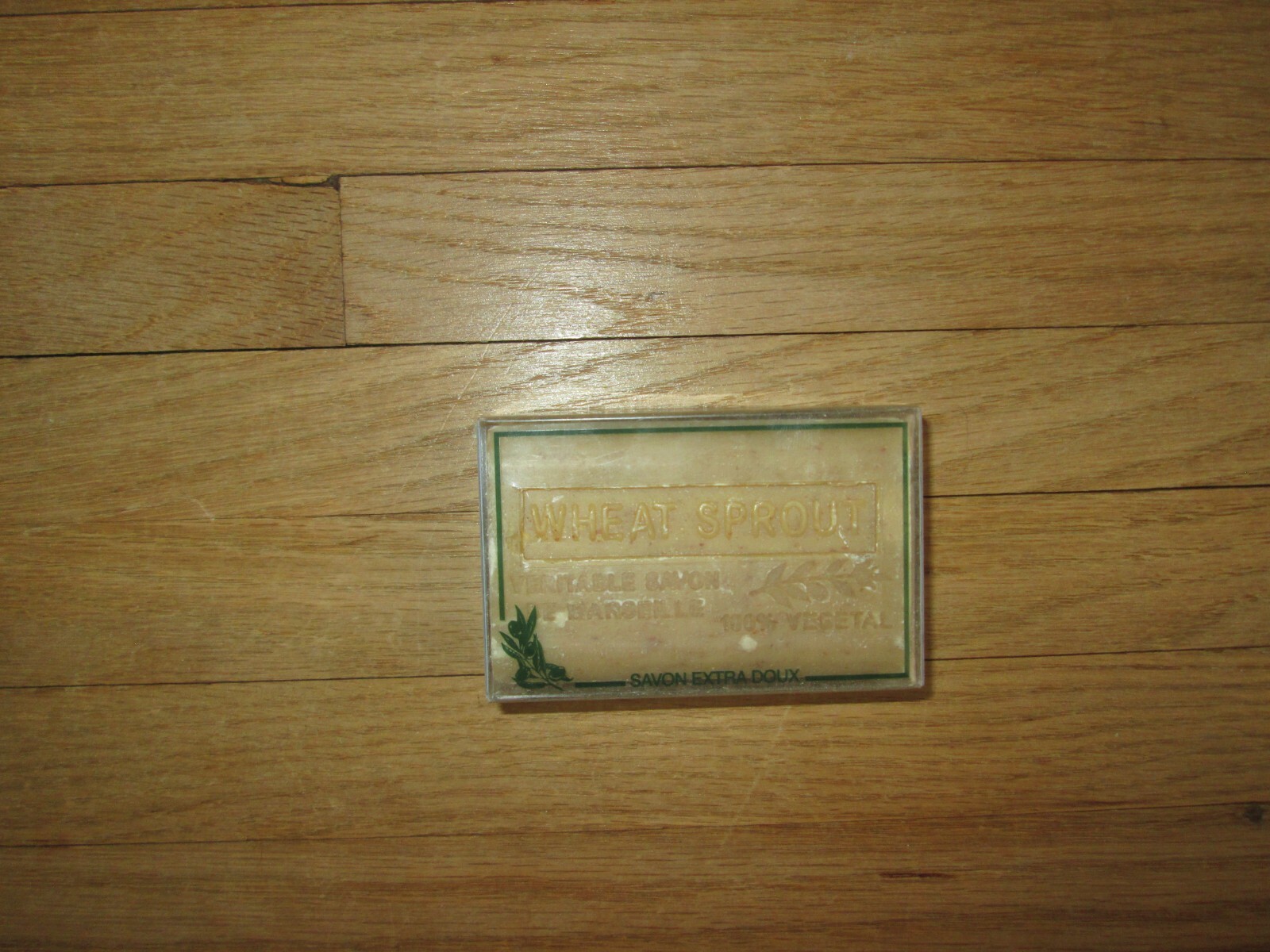 ARTISANAT DE PROVENCE Savon Pur Vegetal Wheat Grass Soap ~ 125 Gram Bar