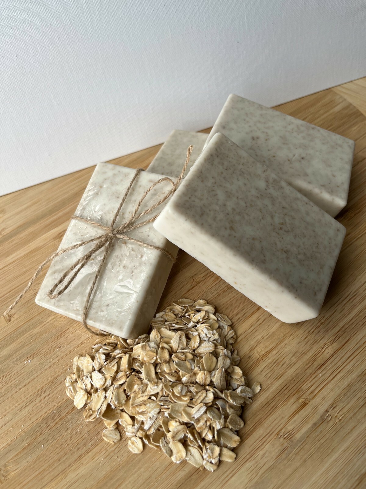 Handmade Soap Scent Natural Homemade Bath Bar Oatmeal Charcoal Clay Honey Coffee