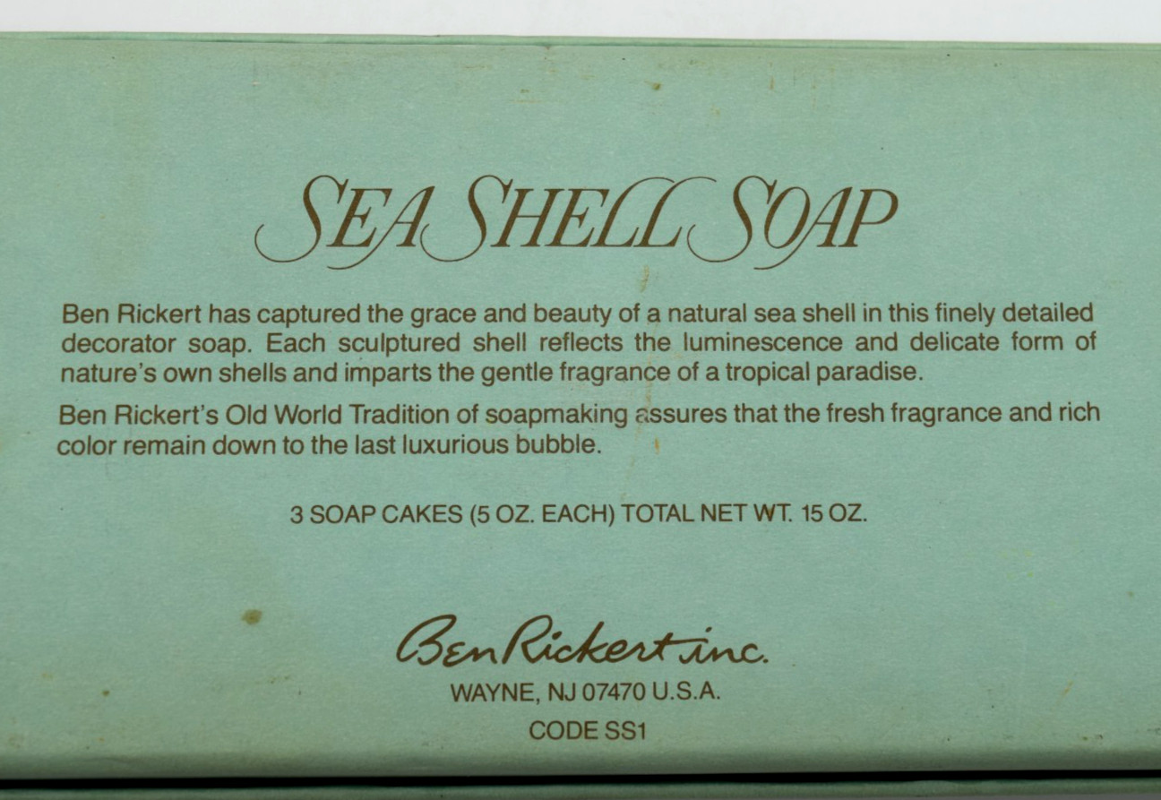 Vintage Box of 3 Large Green SEASHELL SOAPS By Ben Rickert NIB