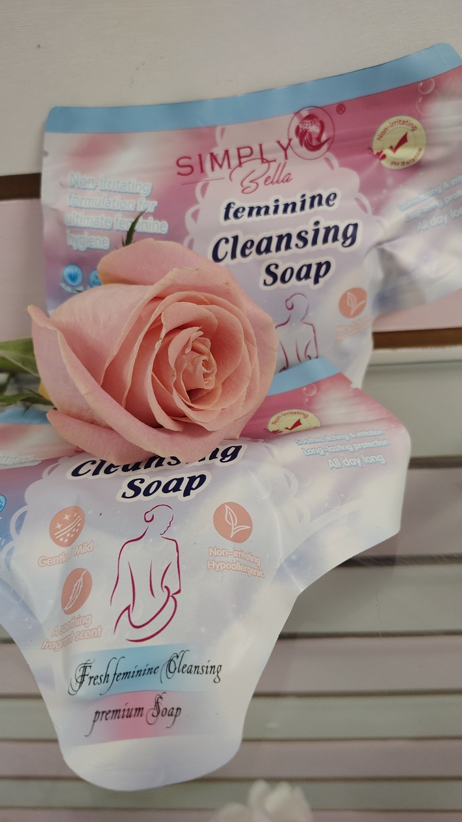 Symply Bella Femenine Cleasing Soap