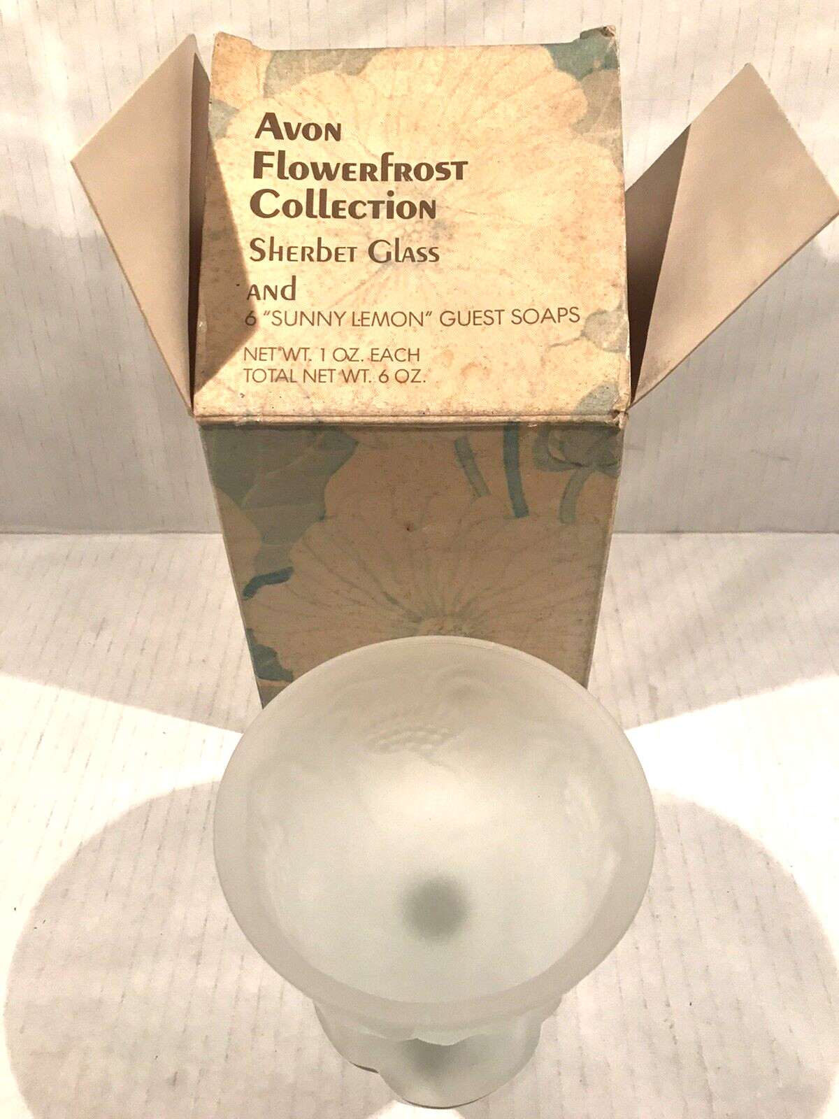 Avon 1979 Flower frost Collection Sherbert Glass holder Frost No Soaps VTG