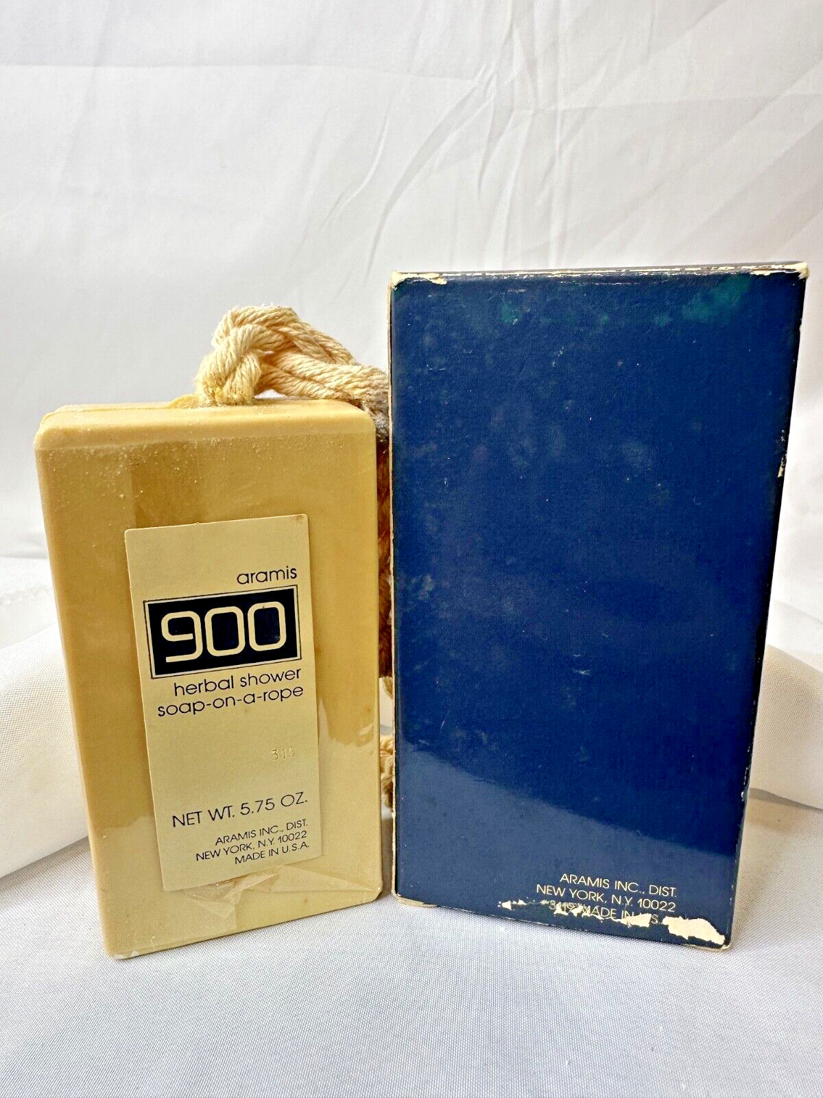 Aramis 900 Herbal Shower Soap on a Rope 5.75 oz