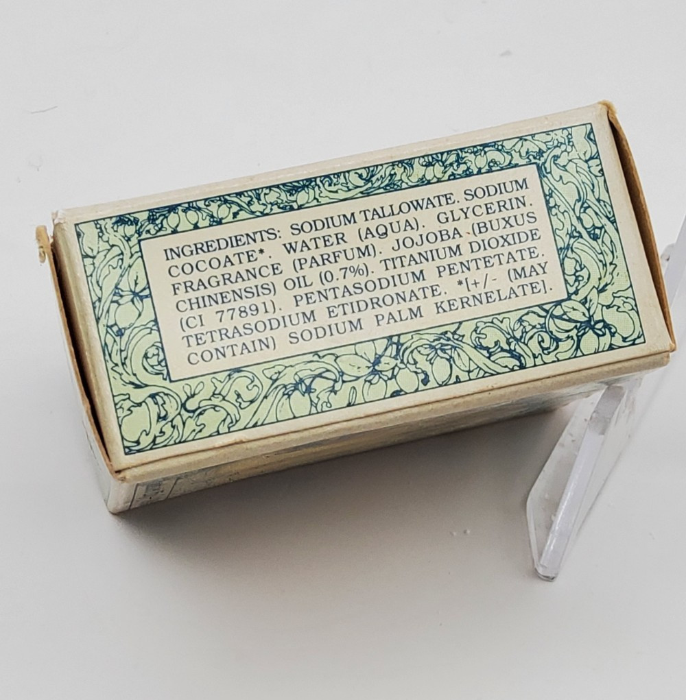 VTG 1978 SEA SHELL SOAP WITH JOJOBA OIL BOX ~ No soap…EMPTY BOX, Made in USA