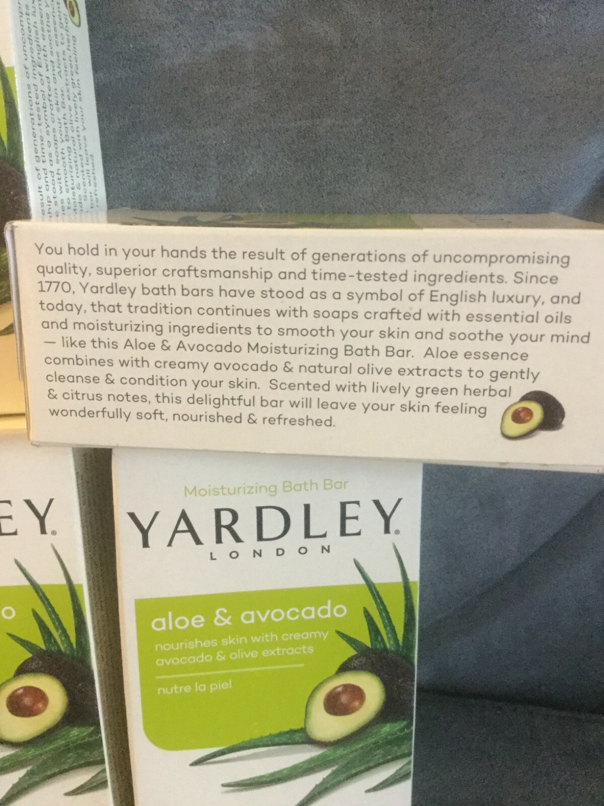 YARDLEY LONDON ALOE & AVOCADO BAR SOAP 4.25 OZ – LOT OF 6 BRAND NEW