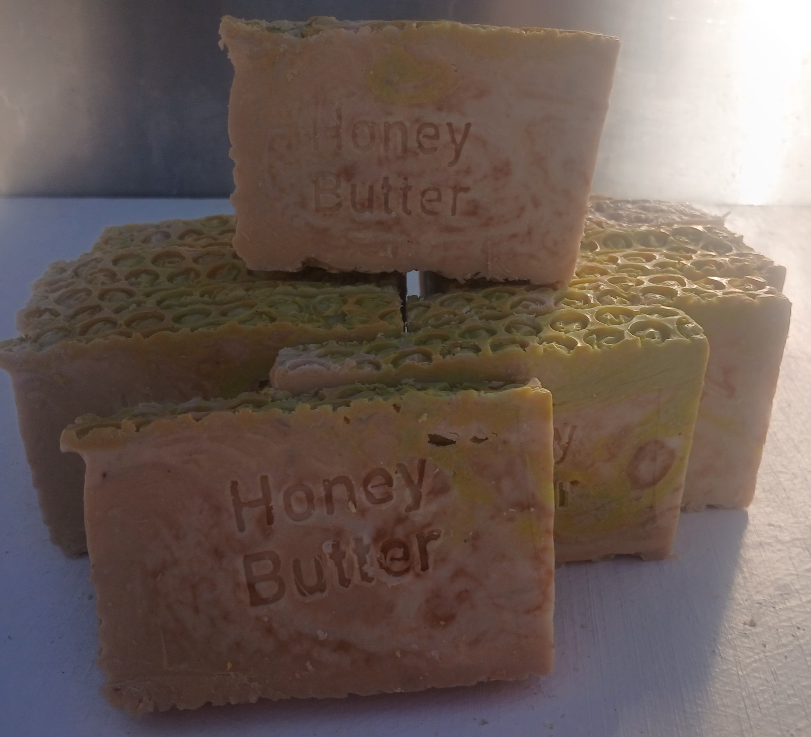 HONEY BUTTER GOAT MILK SOAP HAPPY GOAT CREAMERY FREE SHIPPING BASIC BAR DIRECT