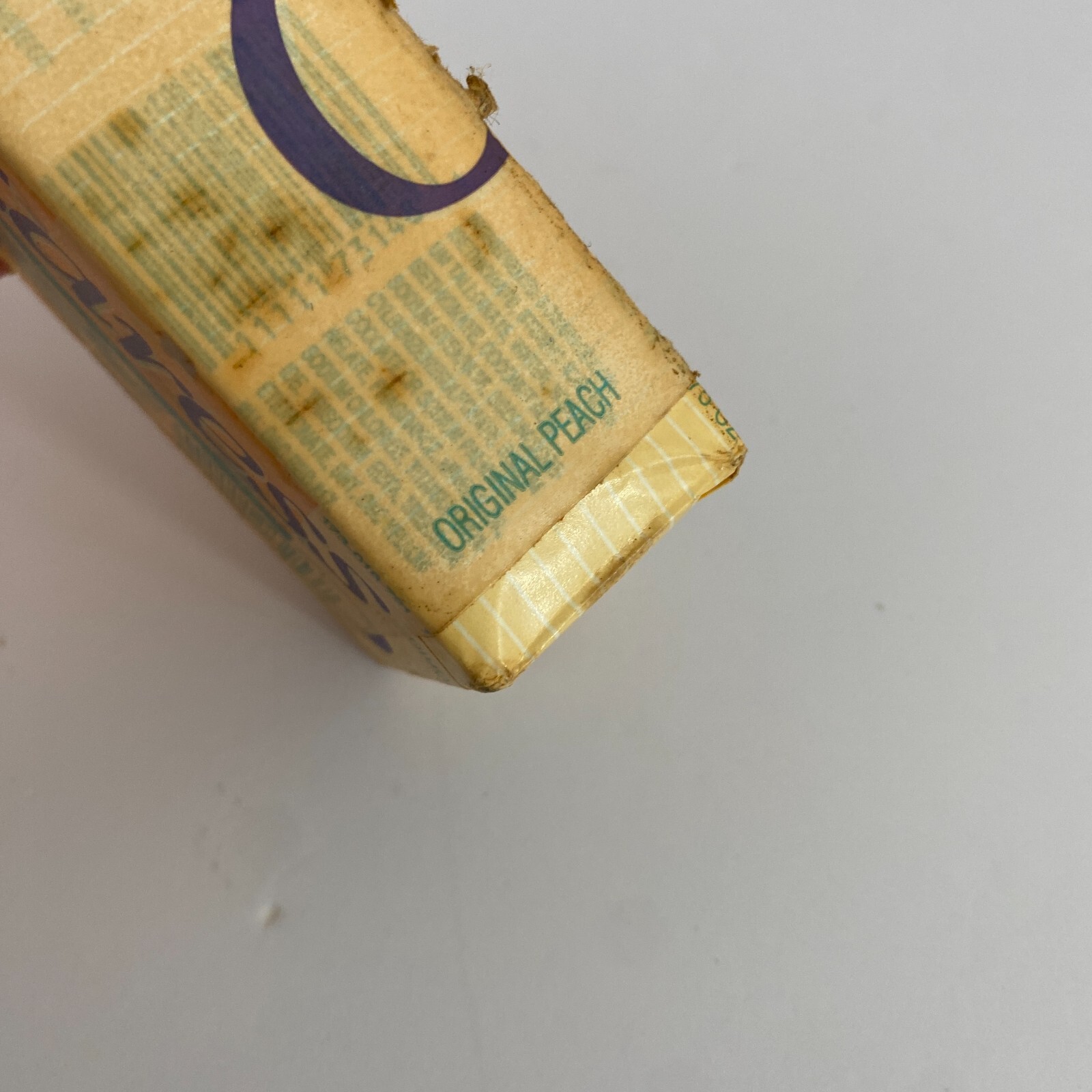 Caress Body Bar with Bath Oil Original Peach 4.75 oz Vintage One Bar