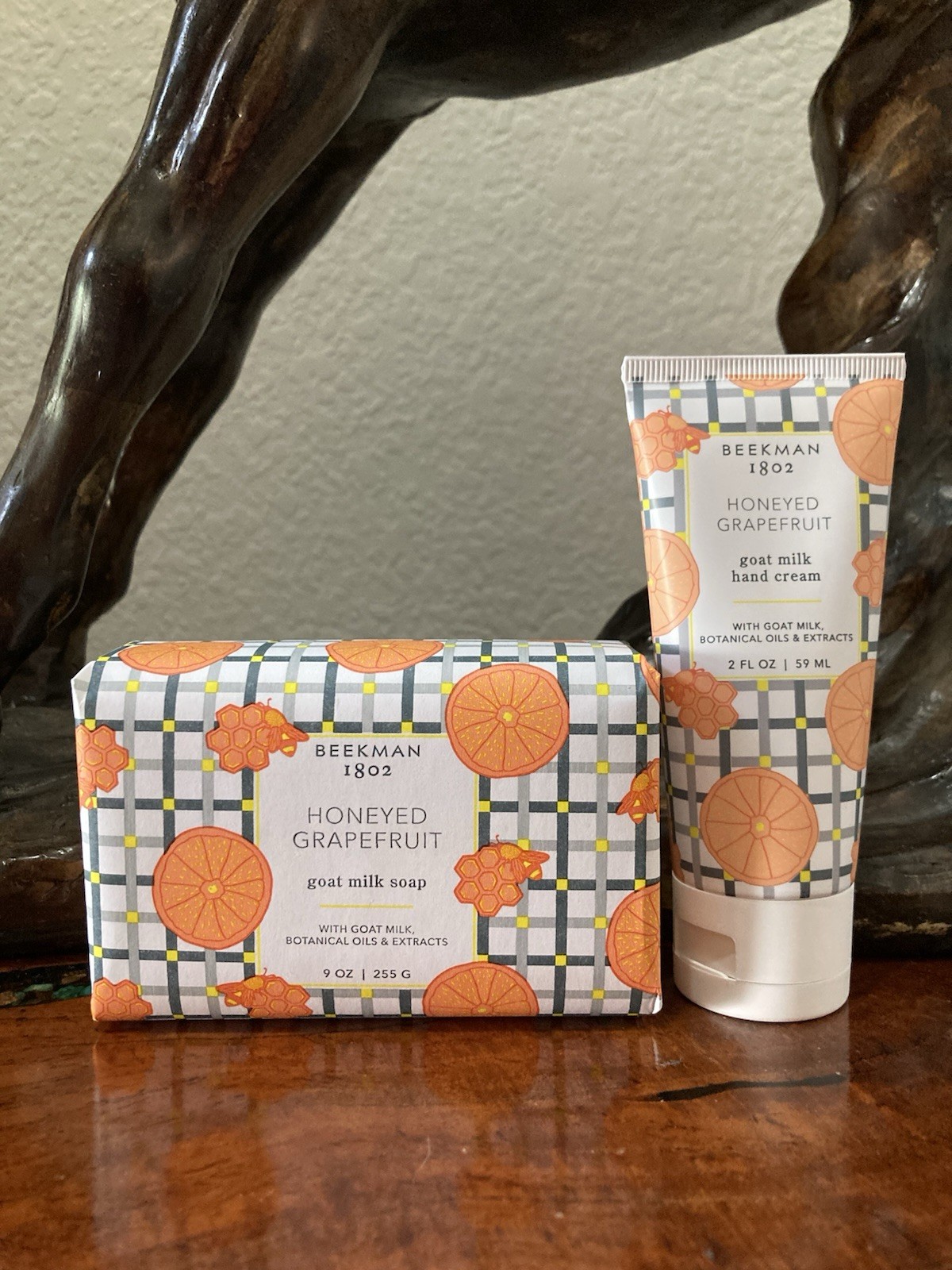 2 pc set BEEKMAN 1802 Honeyed Grapefruit GOAT MILK SOAP & Hand Cream NEW