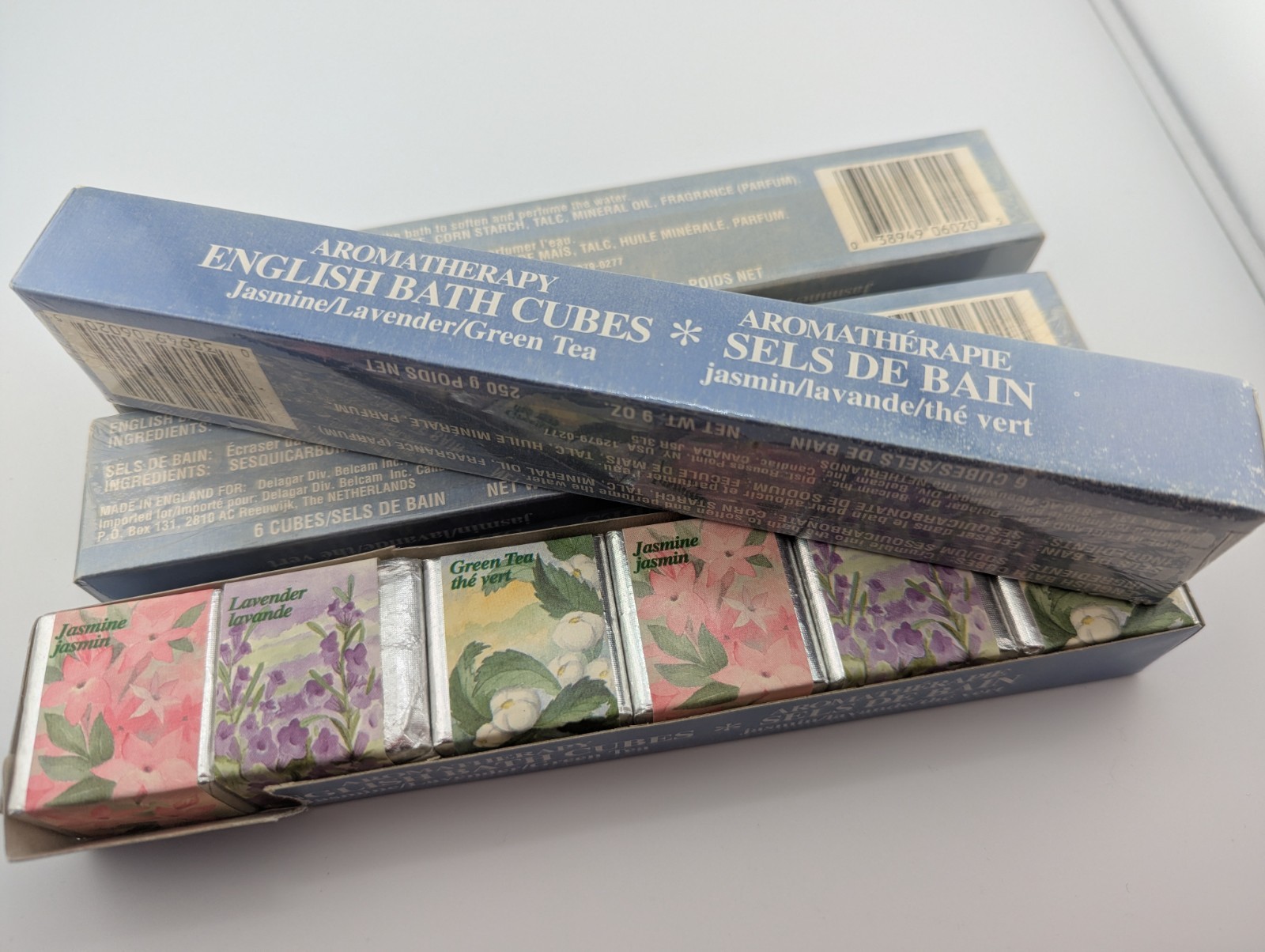 Vintage Aromatherapy English Bath 24 Cubes Jasmine Green Tea Lavender