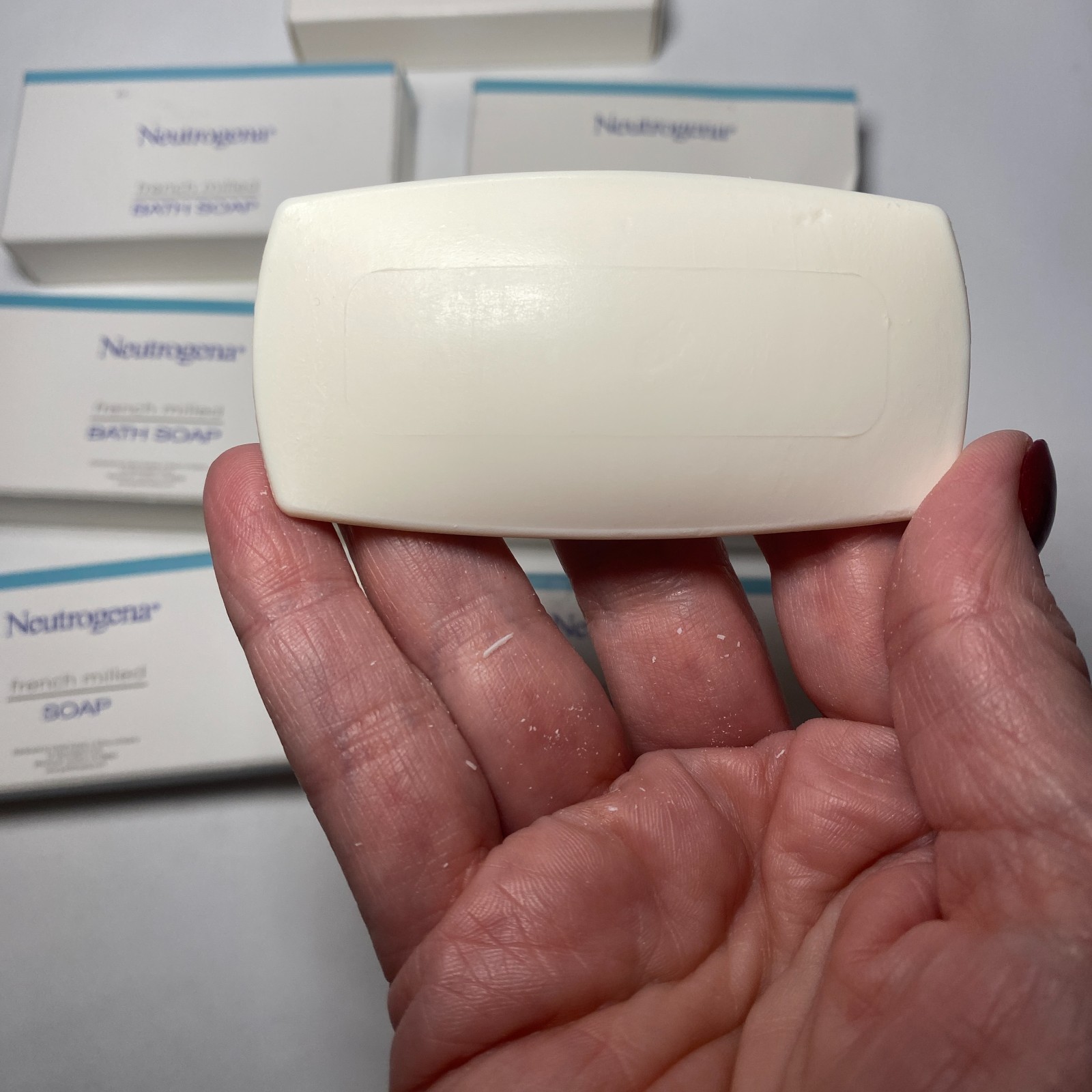 Lot of 7 Neutrogena French Milled Bath Soap Bars Travel 1.2oz 1oz Massage New