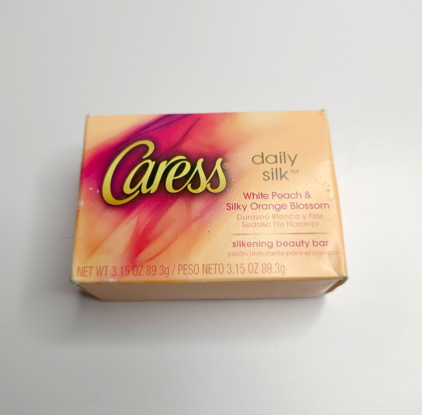 Caress Daily Silk Soap White Peach Silky Orange Blossom 3.15 oz Bar New