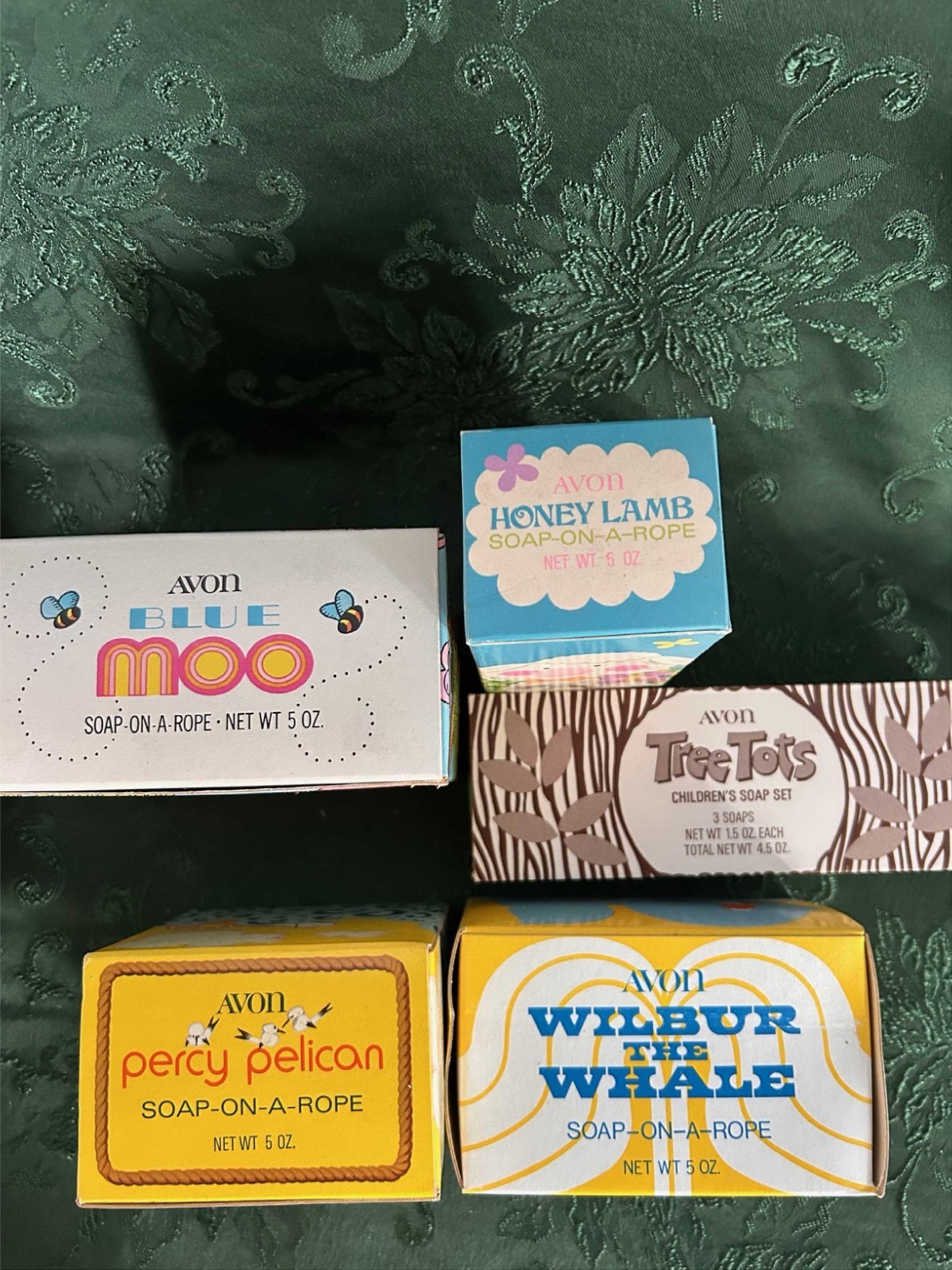 VTG Avon Soaps Animal Theme Lot Of 5 Soap On A Rope Blu Moo-Lamb-Pelican-Whale