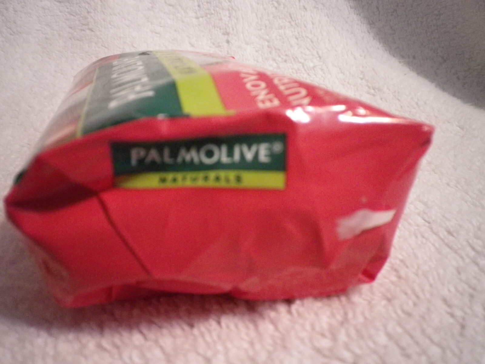 PALMOLIVE NATURALS RENOVACION NUTRITIVA CEREZA Y COCO CHERRY & COCONUT SOAP BAR