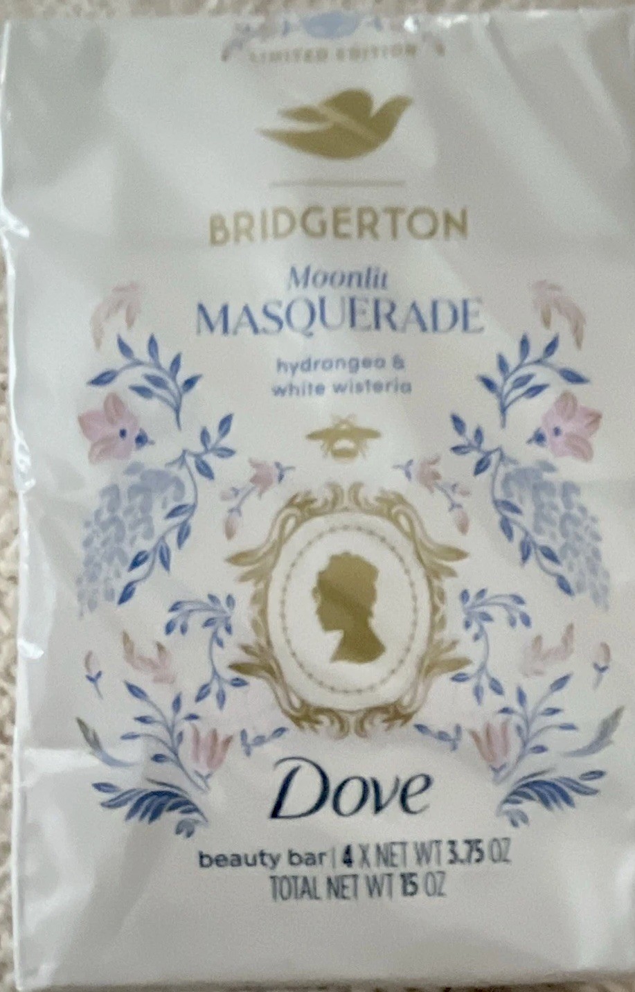 Dove Bridgerton Moonlit Masquerade Beauty Bar Hydrangea & W Wisteria 4pk 15oz