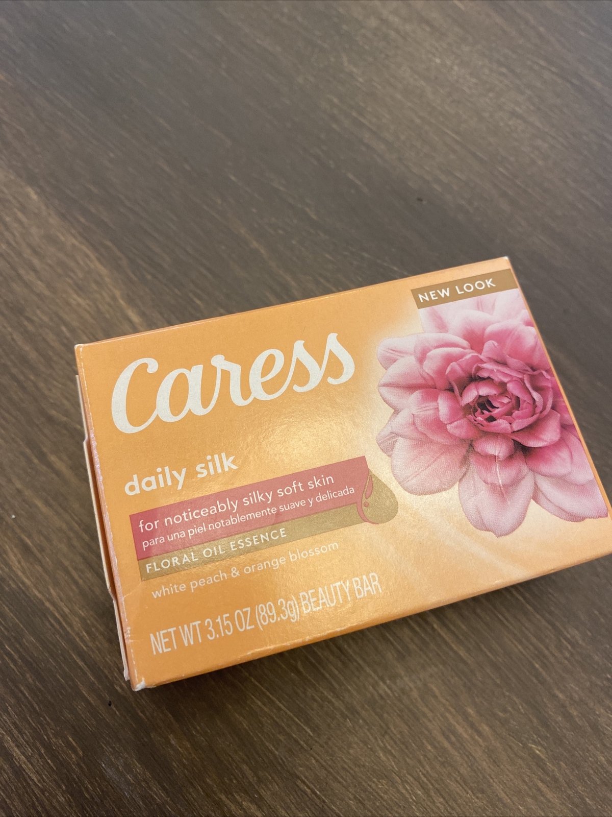 Caress Daily Silk White Peach & Orange Blossom Floral Bath Bar Soap 3.15 Oz