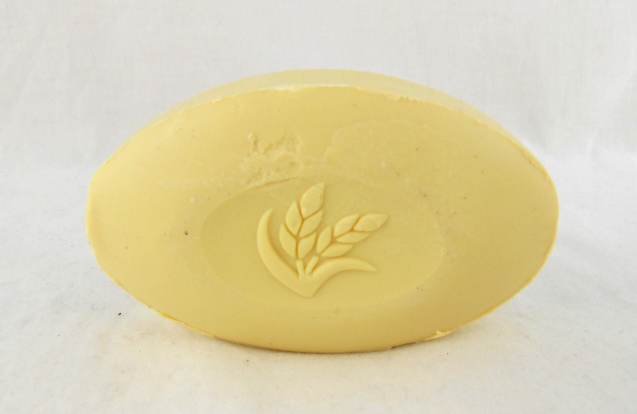 Jergens Vitamin E Lanolin Skin Conditioning Bath Bar Soap 3.5 oz New 2 Pack 1989