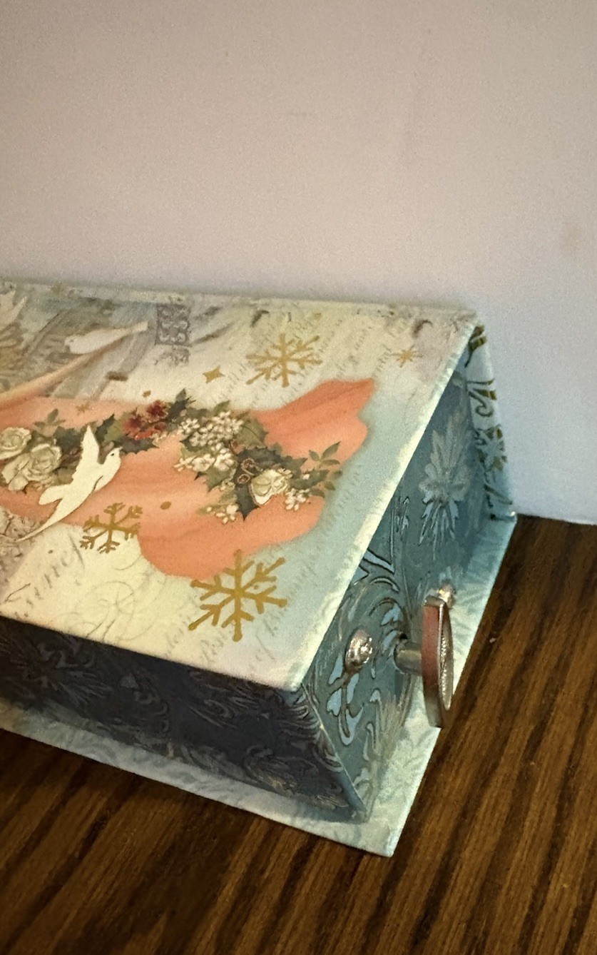 Punch Studio Triple Milled Almond Soap / Music Box-Joy to the World ANGEL