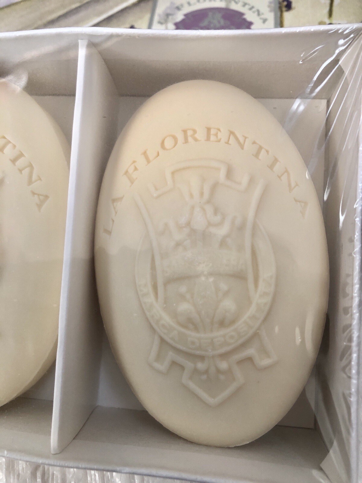 La Florentina Soap Lavender ITALY 2 X 5.3 Ounce Bars Lavanda Open Box Two Soaps