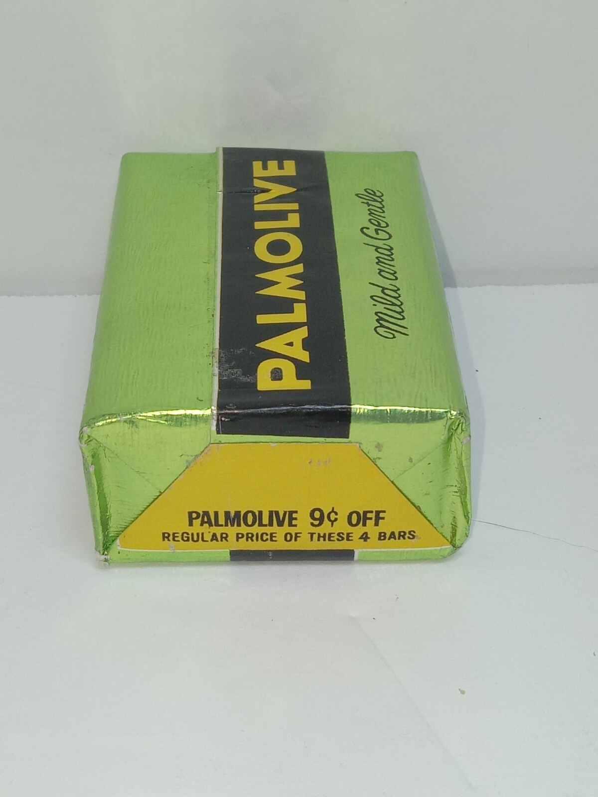 Vintage Palmolive Foil Mild And Gentle Bath Bar Soap 3.5 Ounces NOS