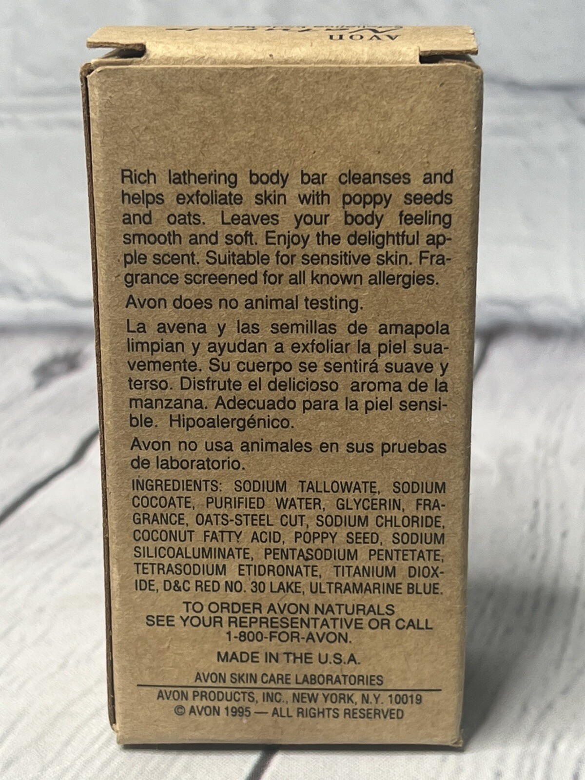 Avon Naturals Exfoliating Body Bar Soap Apple Blossom W/ Poppy Seeds & Oats 4 oz