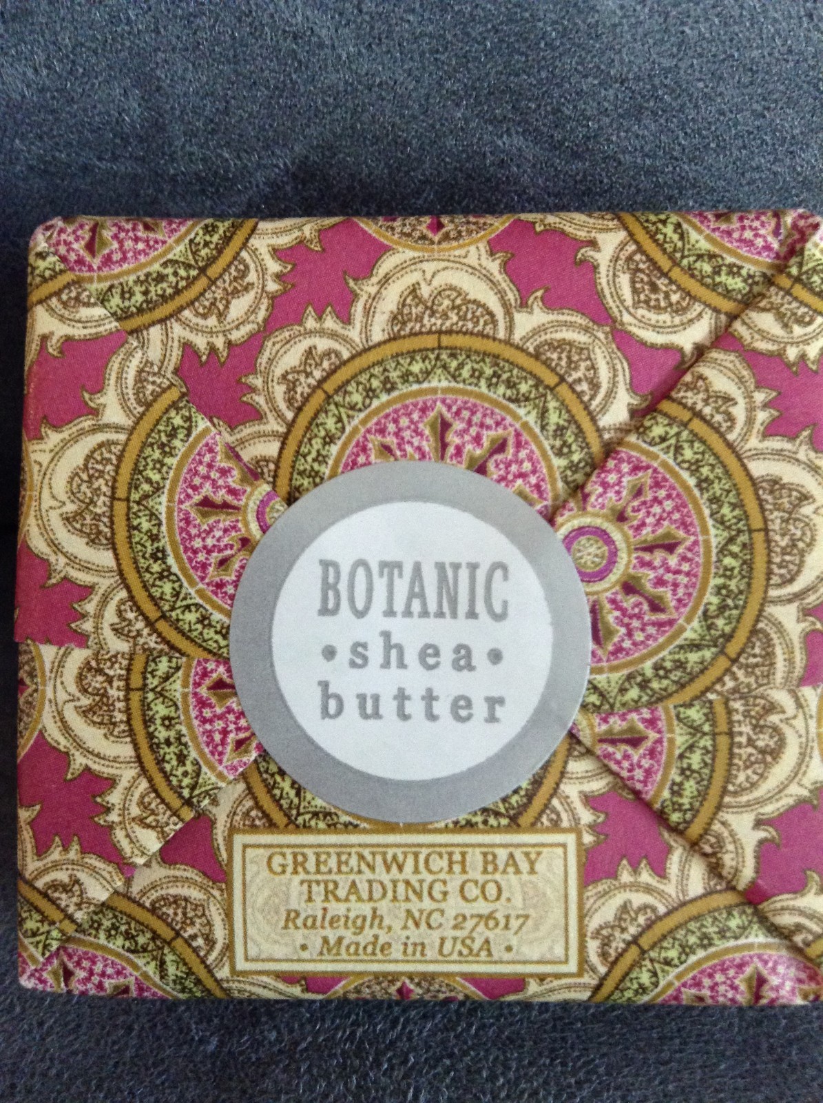 GREENWICH BAY TRADING CO BLACK CURRANT & OLIVE BUTTER SHEA BUTTER SOAP 1.9 OZ