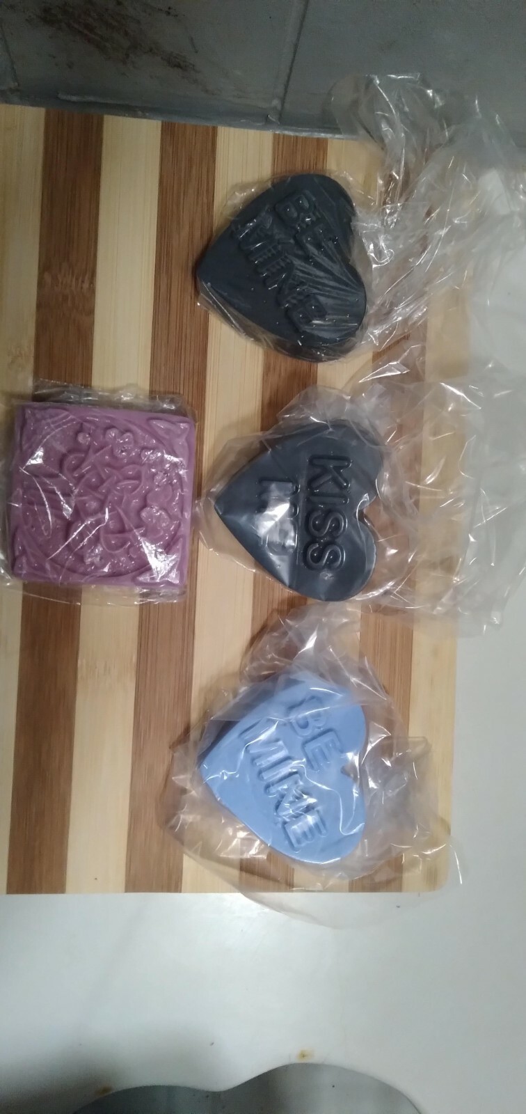 Homemade brand new multiple designs colors shapes as well as different sense