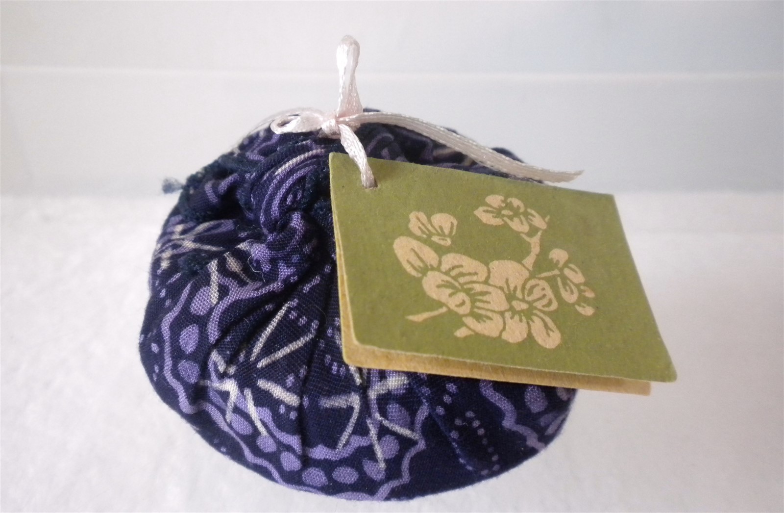 RARE HTF ZEN ZEN ORGANIC ROSE GERANIUM BAR SOAP 3 OZ UNOPENED MADE IN BALI NEW !