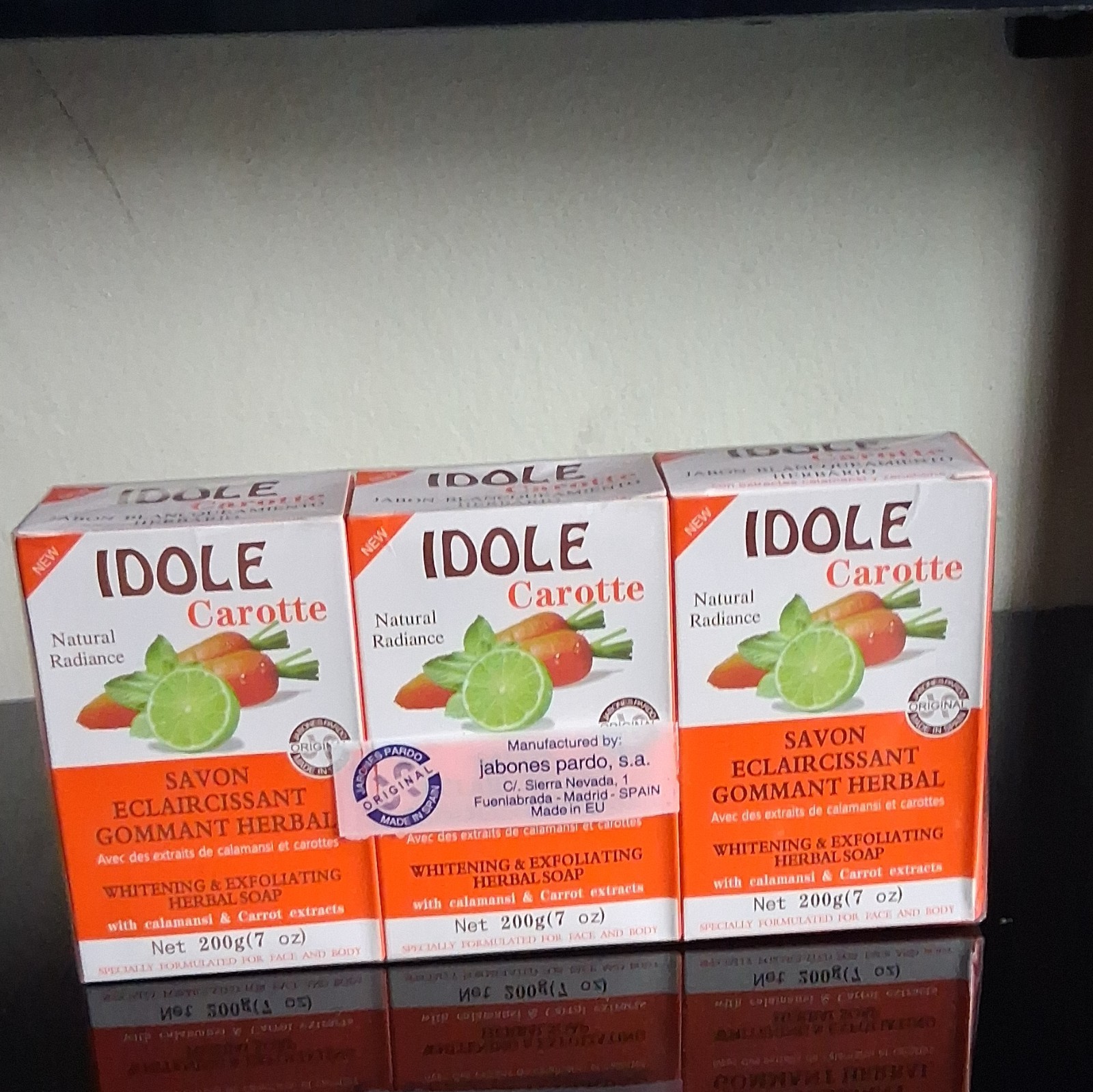 IDOLE Natural Radiance Carrot Herbal Soap Whitening Exfoliating Multipack 7oz