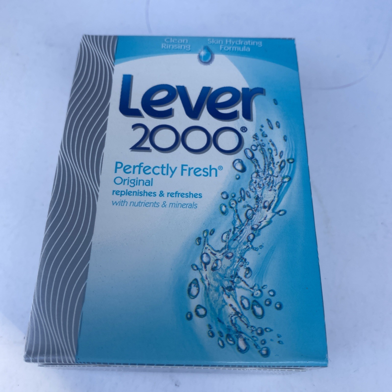 Lever 2000 Original Bar Soap 4oz – LOT OF 6 – Perfectly Fresh – Full Size Bar